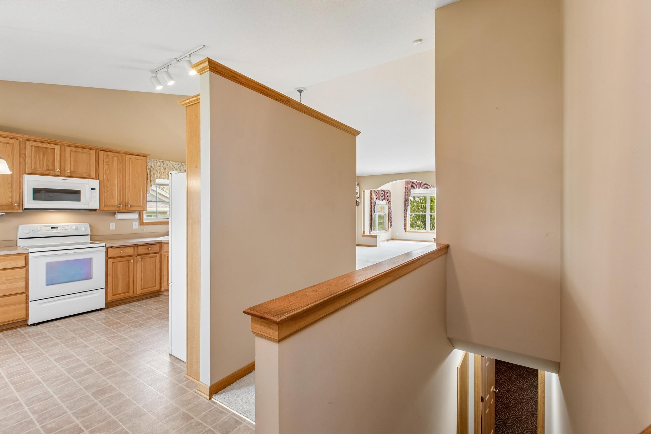 View of Residential at 505 Holly Lane, Oakdale MN 55128, Oakdale (23 of 32) - Mike Wilen | Minnesota Team Real Estate