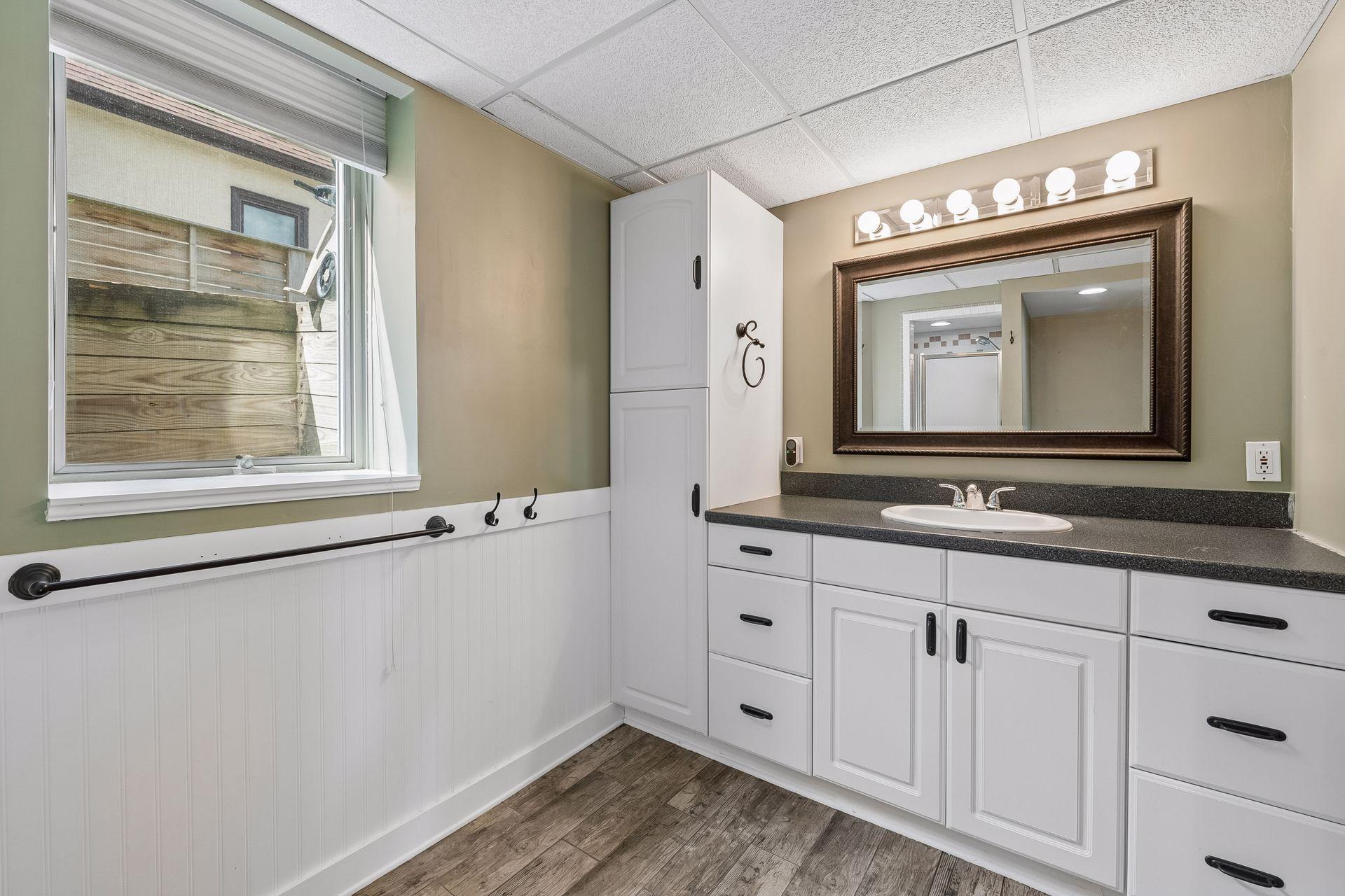 View of Residential at 1932 Cleveland Street, Minneapolis MN 55418, Minneapolis (25 of 38) - Mike Wilen | Minnesota Team Real Estate