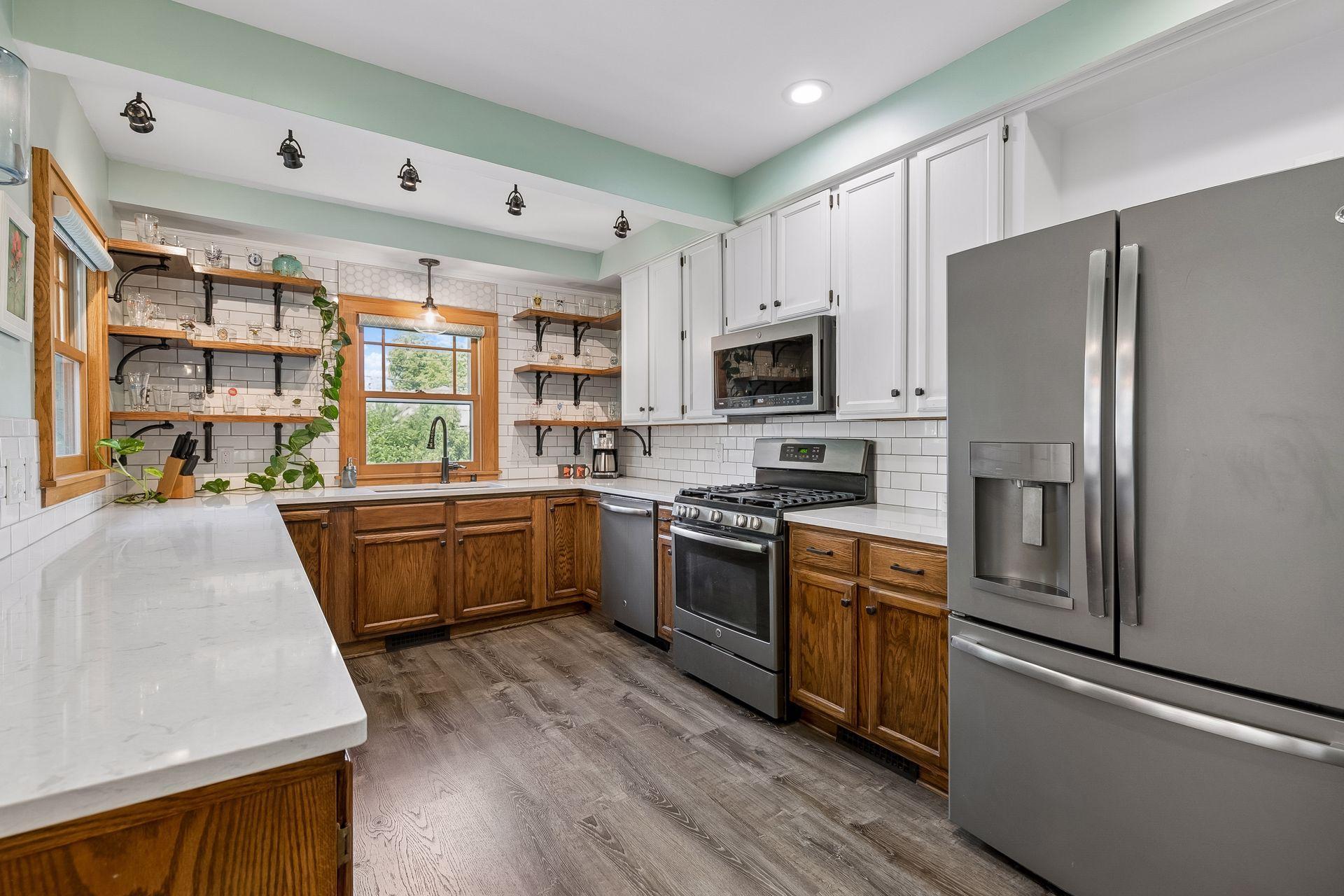 View of Residential at 1932 Cleveland Street, Minneapolis MN 55418, Minneapolis (11 of 38) - Mike Wilen | Minnesota Team Real Estate