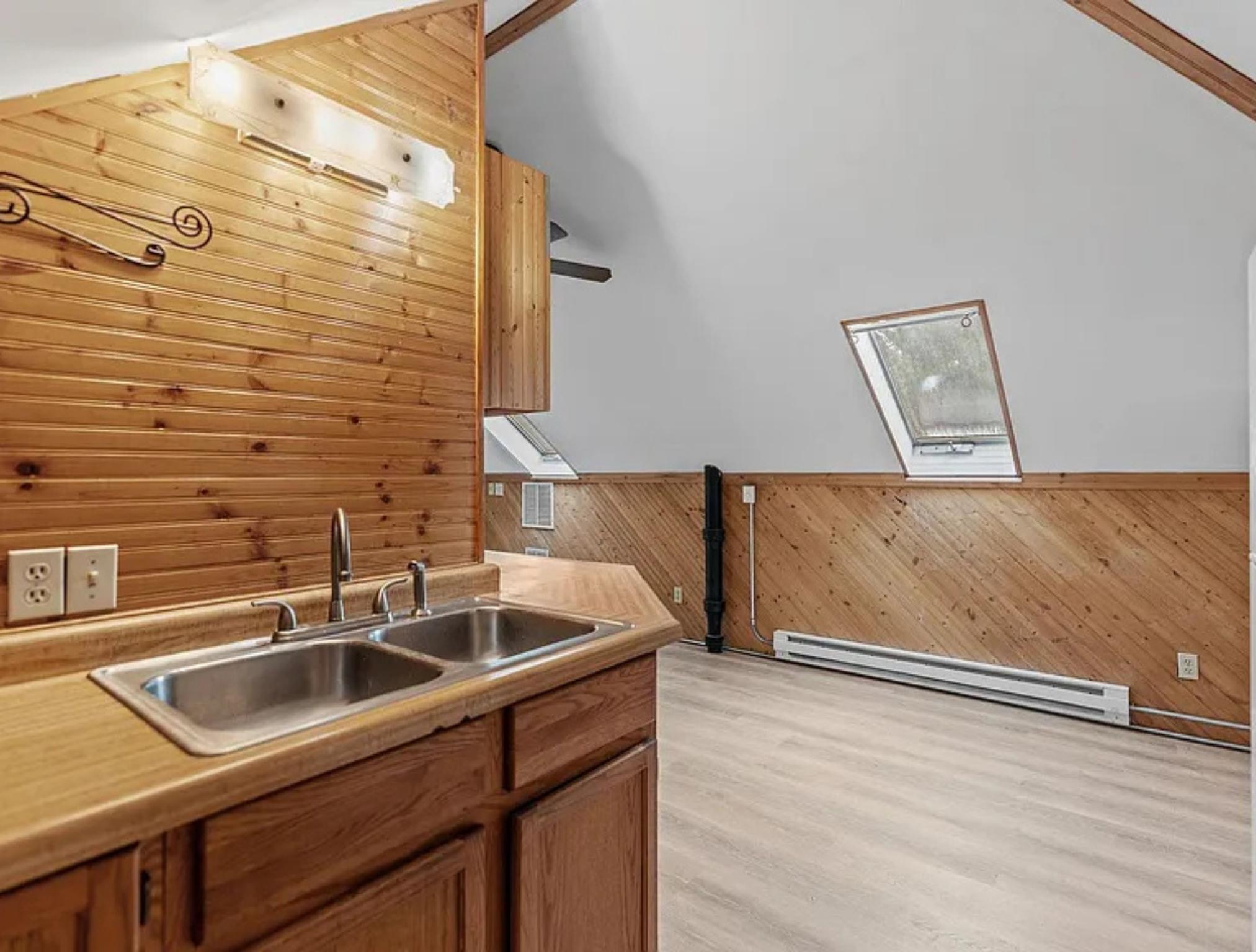 View of Residential Income at 4255 Thomas Avenue, Minneapolis MN 55412, Minneapolis (20 of 33) - Mike Wilen | Minnesota Team Real Estate
