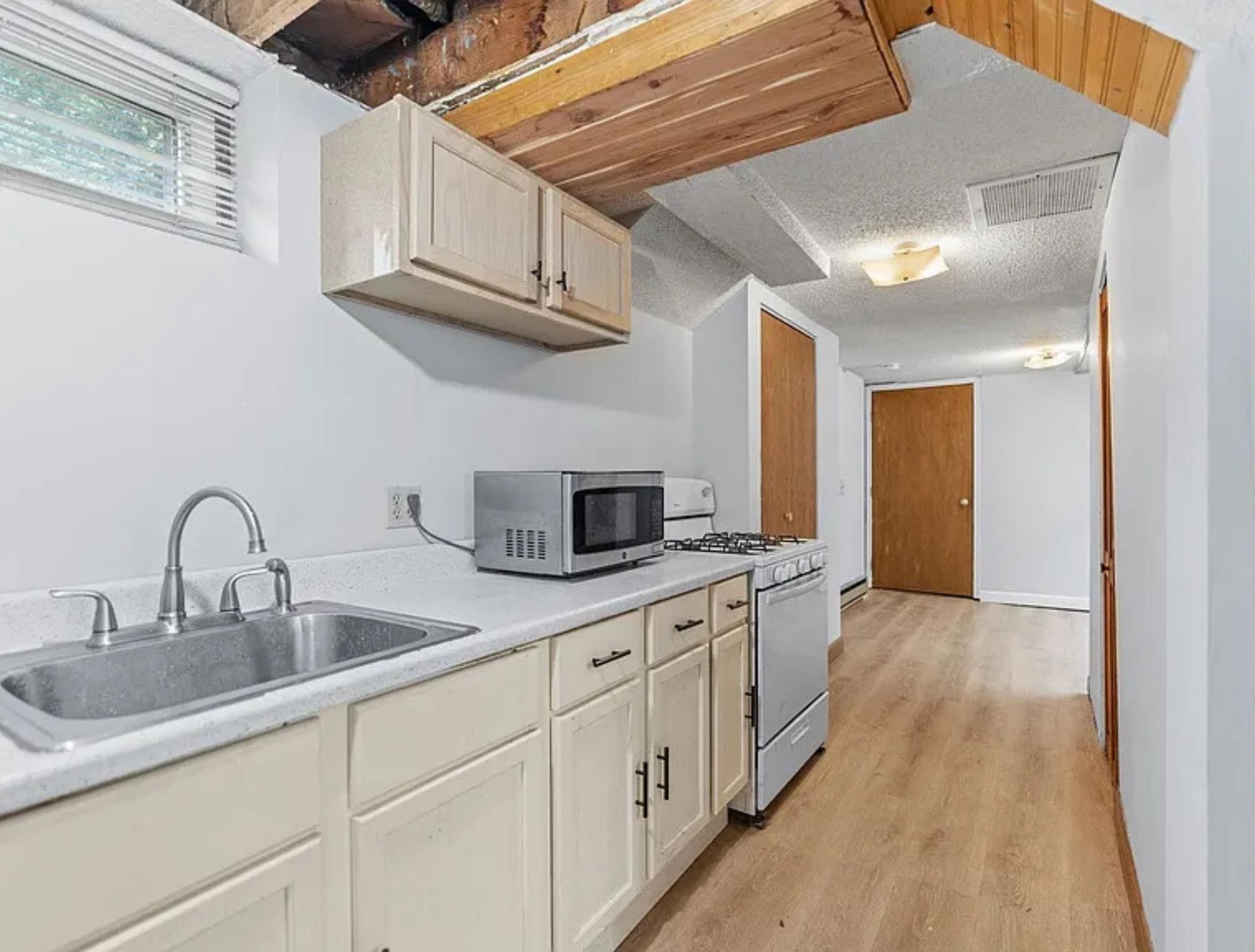View of Residential Income at 4255 Thomas Avenue, Minneapolis MN 55412, Minneapolis (12 of 33) - Mike Wilen | Minnesota Team Real Estate