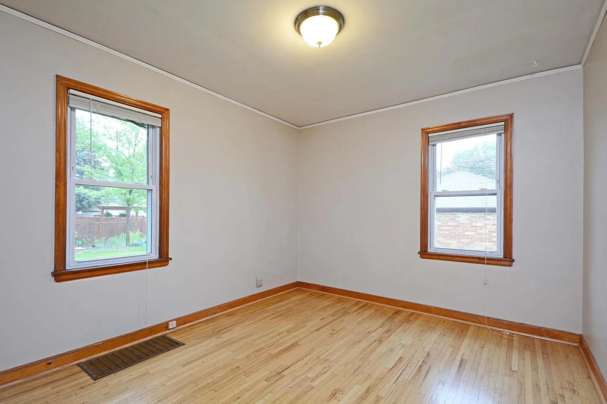 View of Residential Income at 4255 Thomas Avenue, Minneapolis MN 55412, Minneapolis (11 of 33) - Mike Wilen | Minnesota Team Real Estate