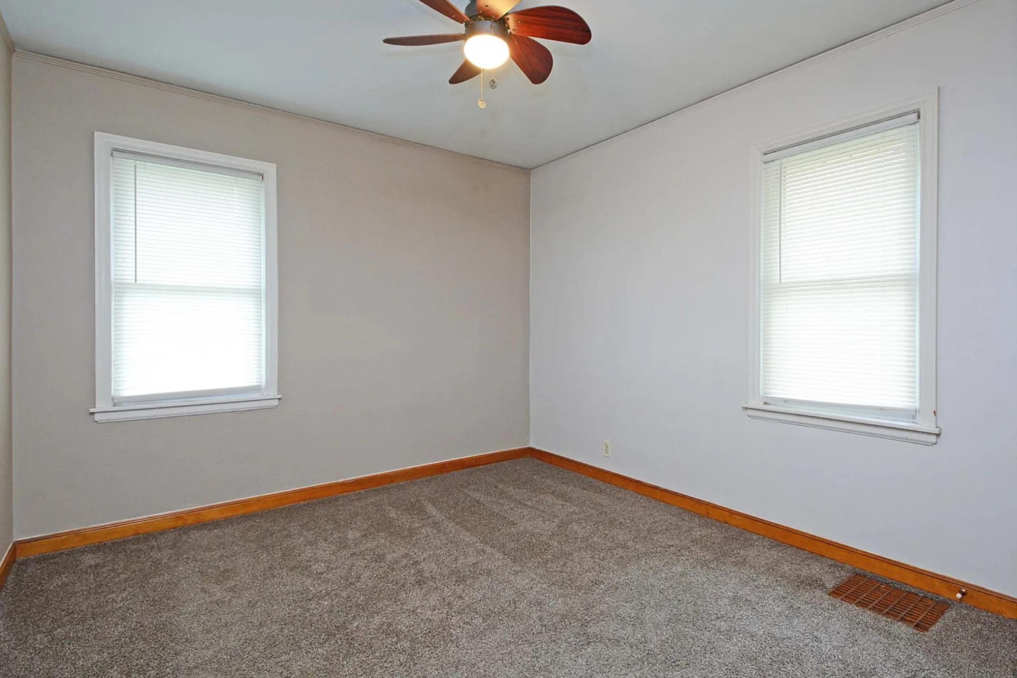 View of Residential Income at 4255 Thomas Avenue, Minneapolis MN 55412, Minneapolis (10 of 33) - Mike Wilen | Minnesota Team Real Estate