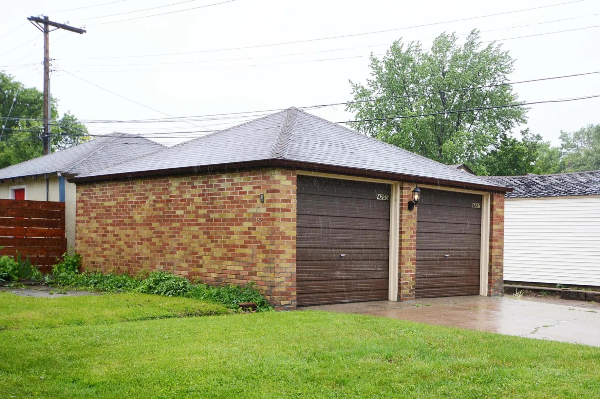 View of Residential Income at 4255 Thomas Avenue, Minneapolis MN 55412, Minneapolis (31 of 33) - Mike Wilen | Minnesota Team Real Estate