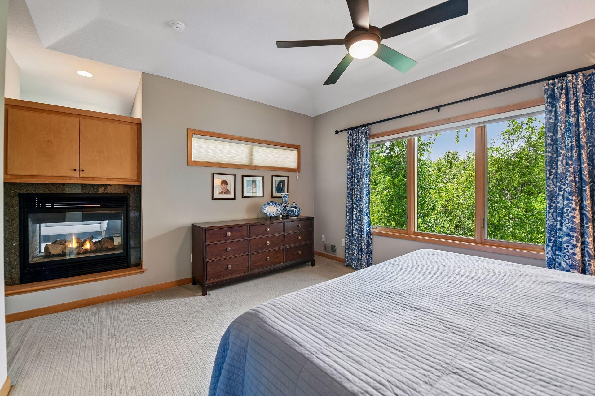 View of Residential at 290 Grace Pointe Court, Wayzata MN 55391, Wayzata (24 of 36) - Mike Wilen | Minnesota Team Real Estate