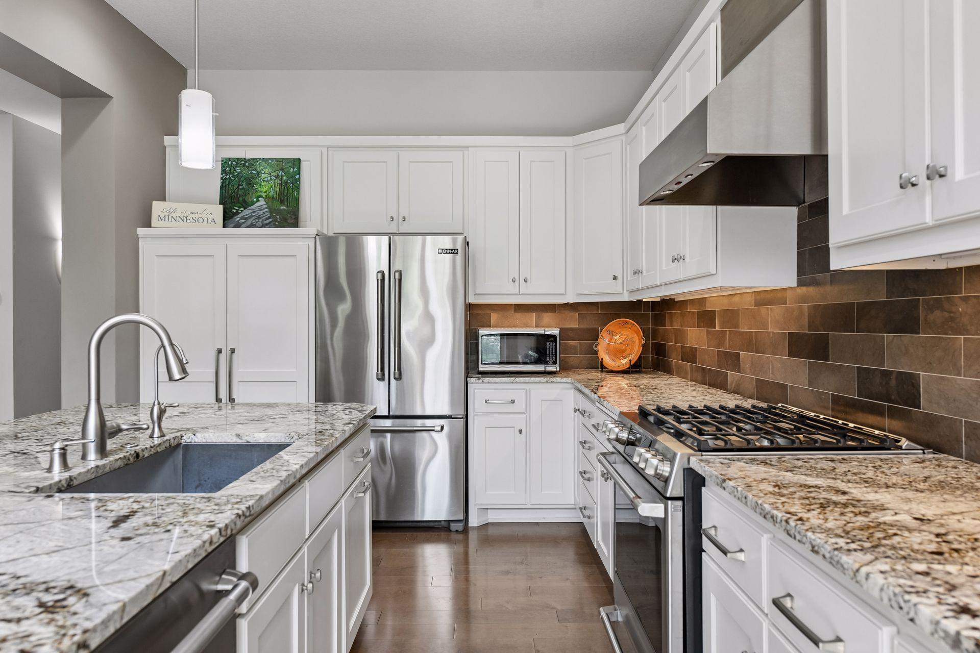 View of Residential at 290 Grace Pointe Court, Wayzata MN 55391, Wayzata (13 of 36) - Mike Wilen | Minnesota Team Real Estate