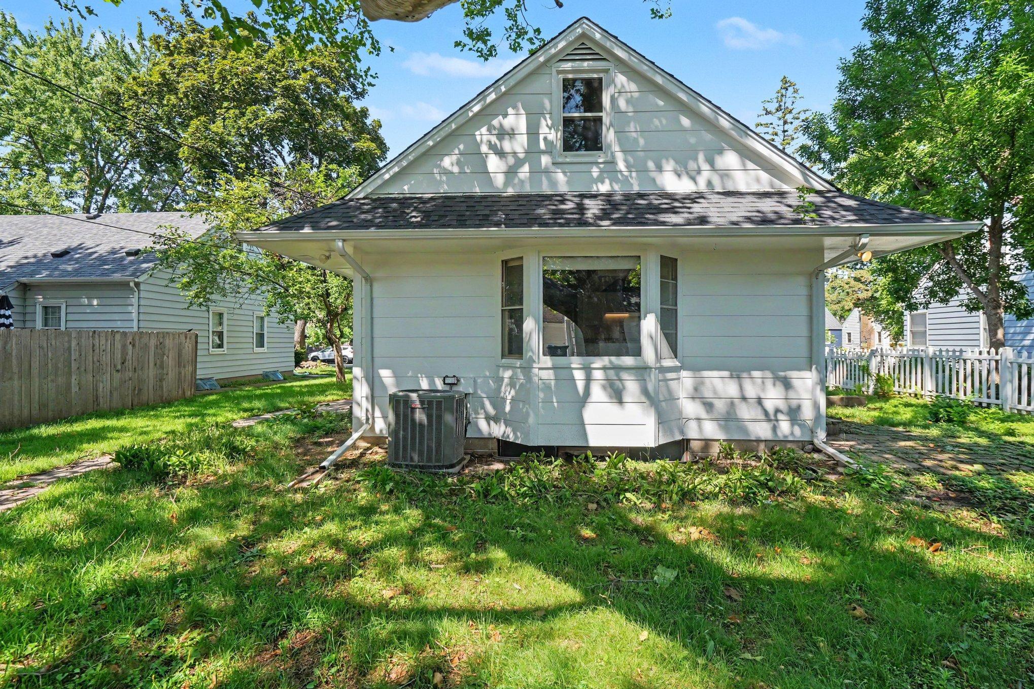 View of Residential at 3830 Zenith Avenue, Robbinsdale MN 55422, Robbinsdale (26 of 26) - Mike Wilen | Minnesota Team Real Estate