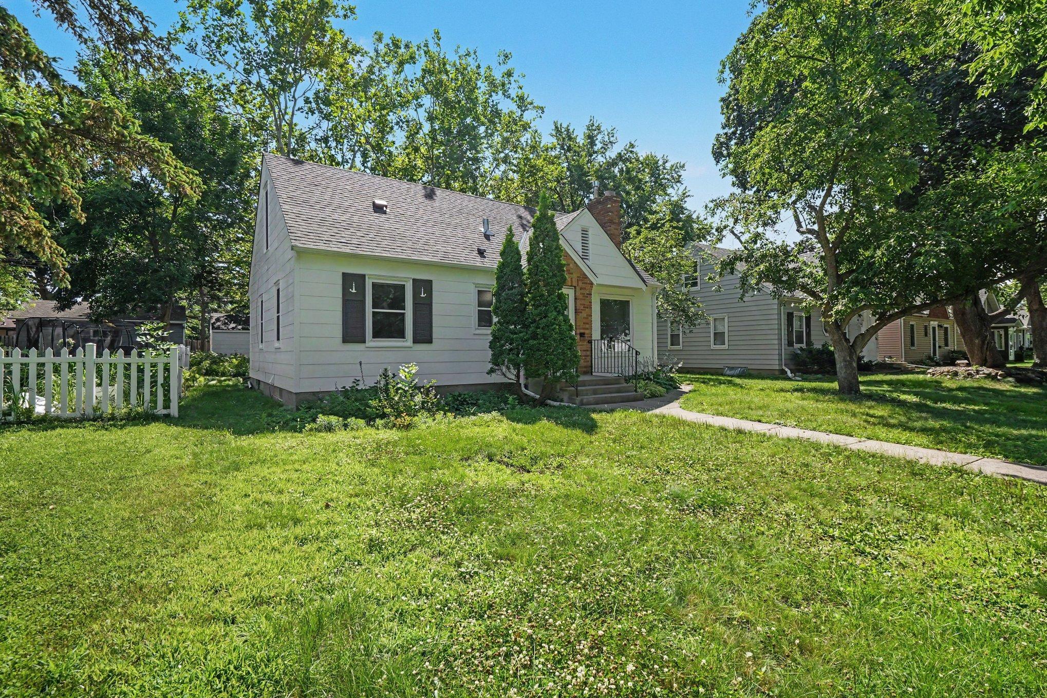 View of Residential at 3830 Zenith Avenue, Robbinsdale MN 55422, Robbinsdale (24 of 26) - Mike Wilen | Minnesota Team Real Estate