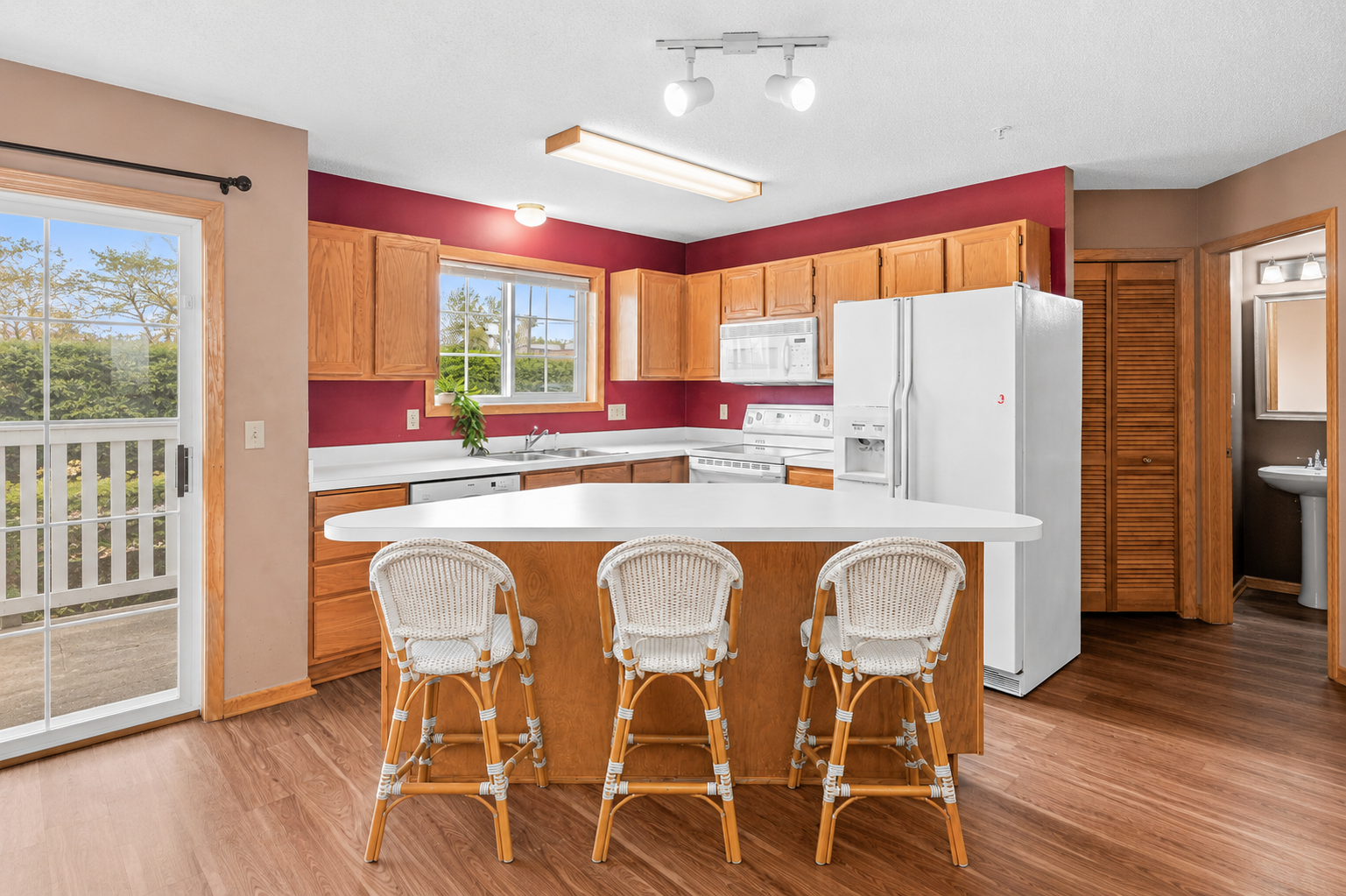 View of Residential at 630 Knights Bridge Road, New Brighton MN 55112, New Brighton (5 of 41) - Mike Wilen | Minnesota Team Real Estate