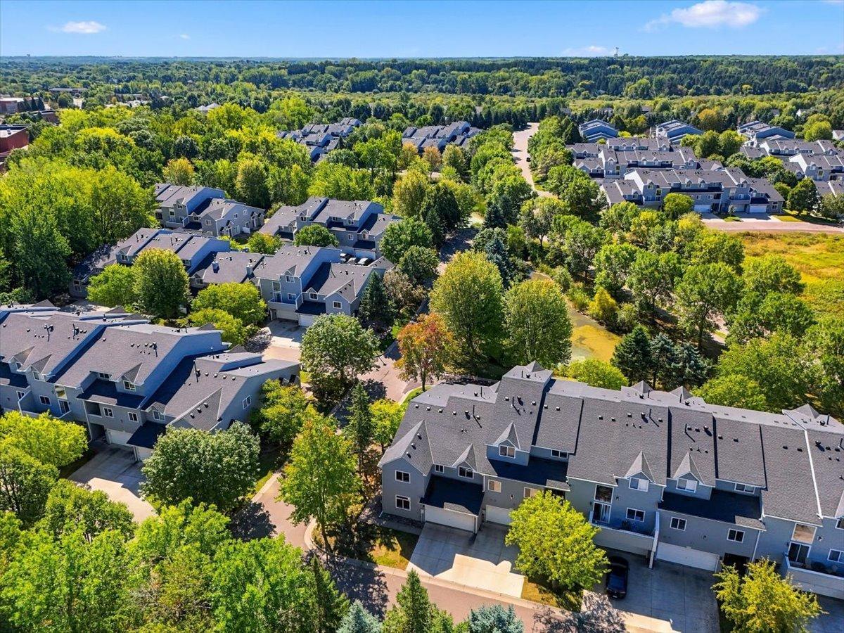 View of Residential at 537 Woodduck Drive #F, Woodbury MN 55125, Woodbury (27 of 31) - Mike Wilen | Minnesota Team Real Estate