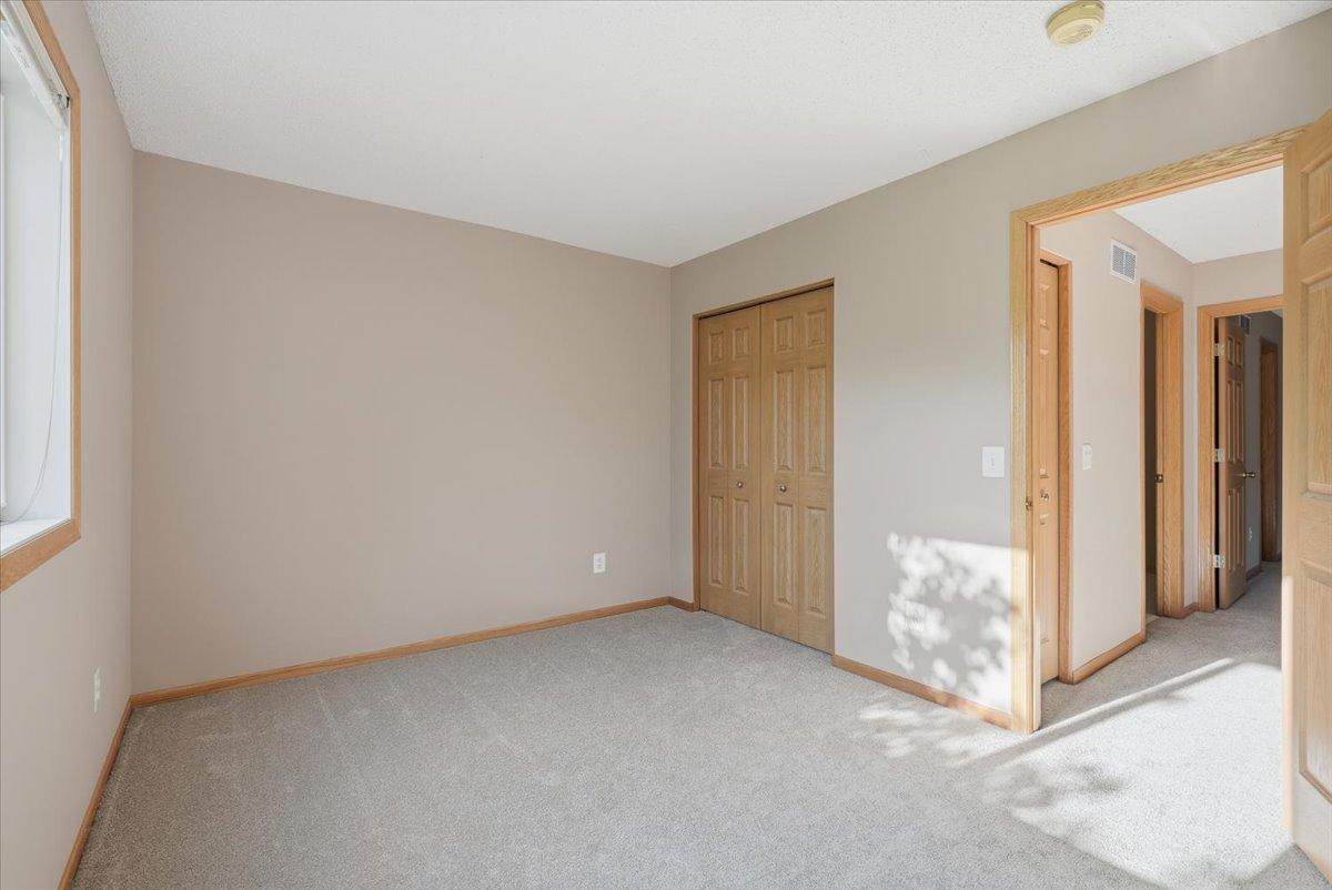 View of Residential at 537 Woodduck Drive #F, Woodbury MN 55125, Woodbury (22 of 31) - Mike Wilen | Minnesota Team Real Estate