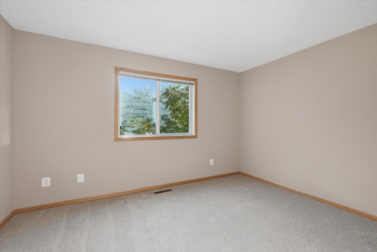 View of Residential at 537 Woodduck Drive #F, Woodbury MN 55125, Woodbury (24 of 31) - Mike Wilen | Minnesota Team Real Estate