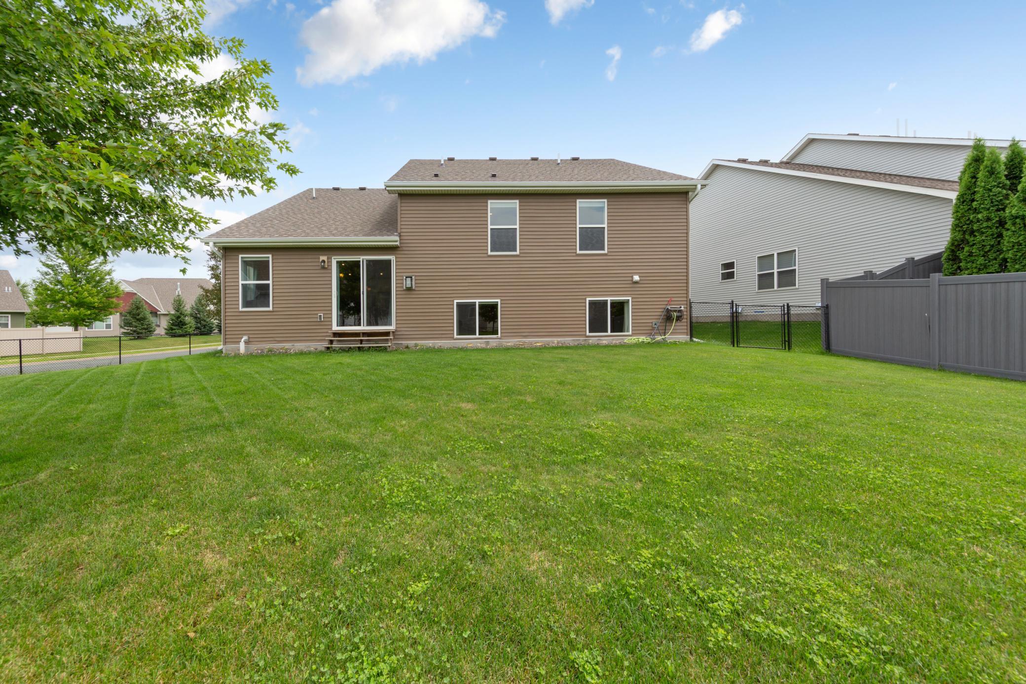View of Residential at 601 Stonegate Circle, Waconia MN 55387, Waconia (37 of 39) - Mike Wilen | Minnesota Team Real Estate