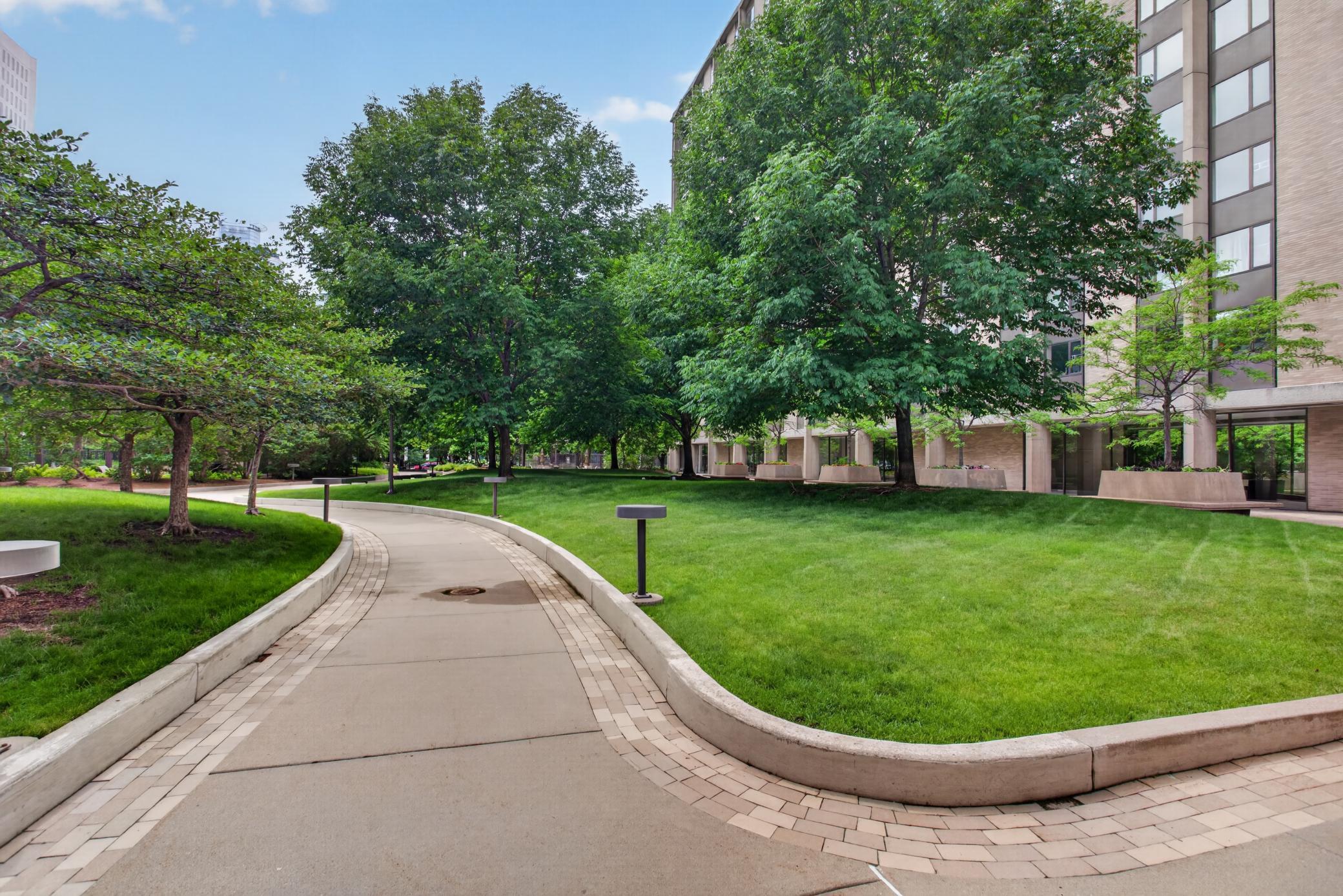 View of Residential at 19 1st Street #B305, Minneapolis MN 55401, Minneapolis (12 of 15) - Mike Wilen | Minnesota Team Real Estate