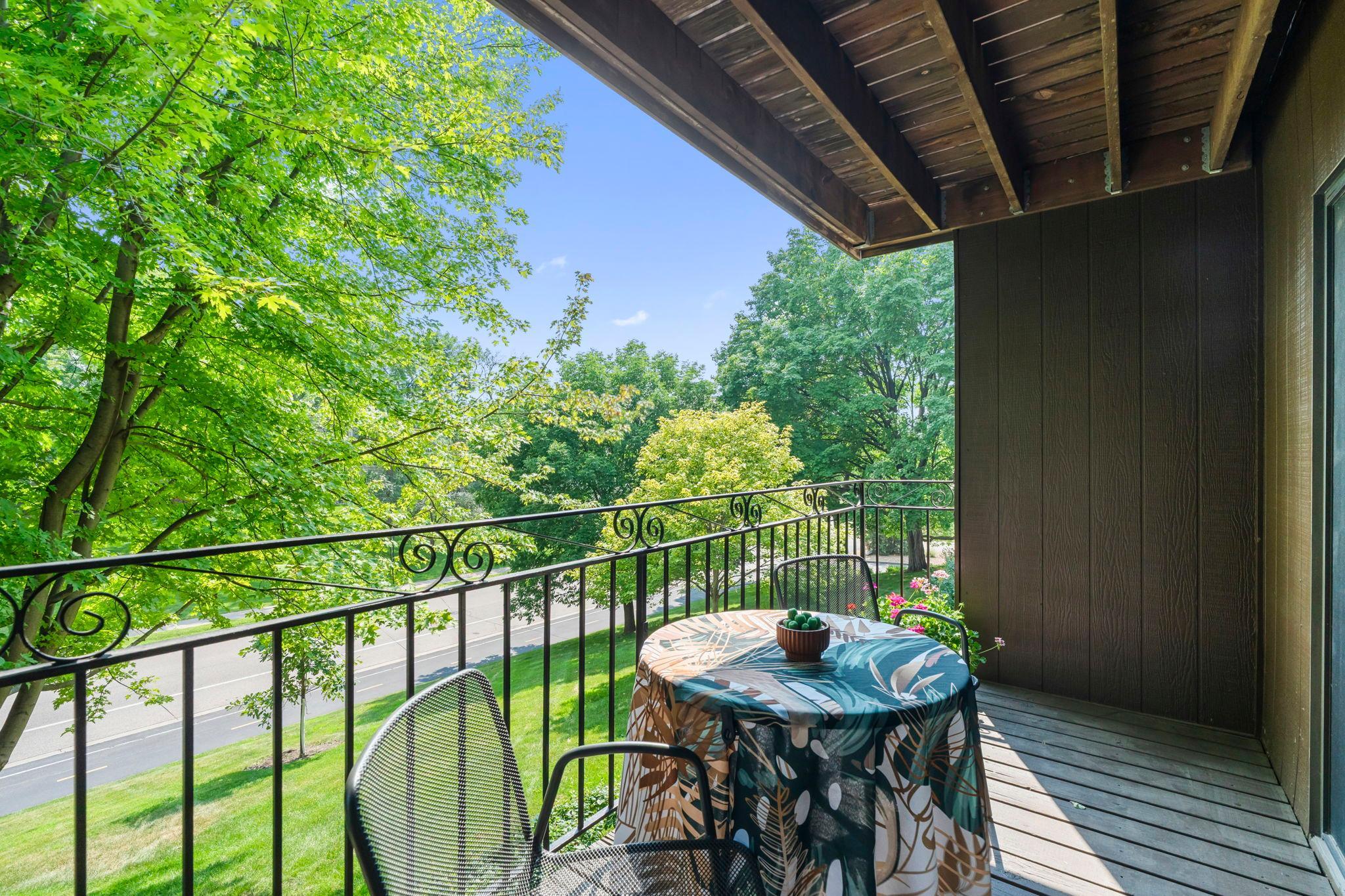 View of Residential at 4120 Parklawn Avenue #231, Edina MN 55435, Edina (37 of 46) - Mike Wilen | Minnesota Team Real Estate