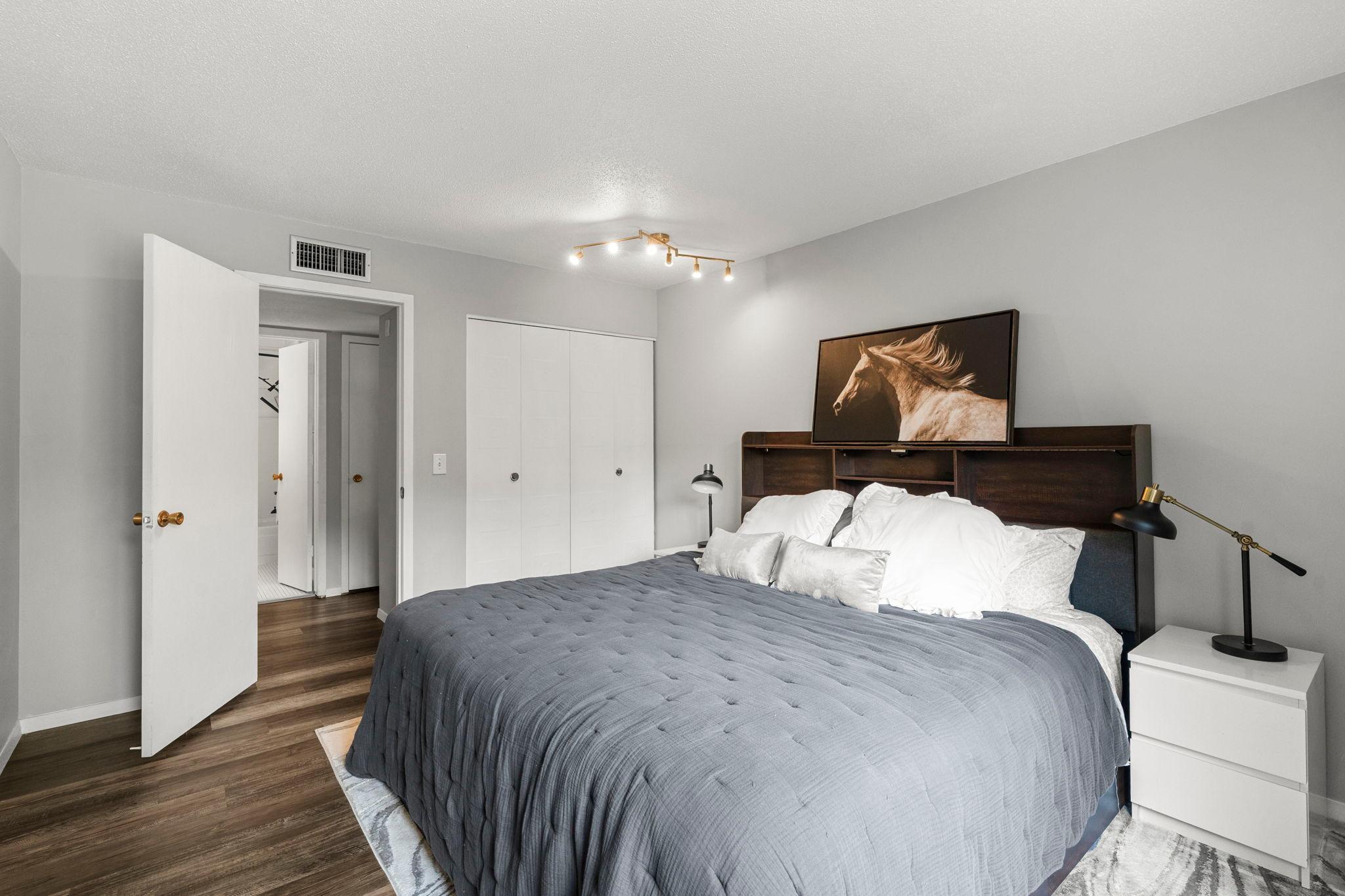 View of Residential at 4120 Parklawn Avenue #231, Edina MN 55435, Edina (32 of 46) - Mike Wilen | Minnesota Team Real Estate