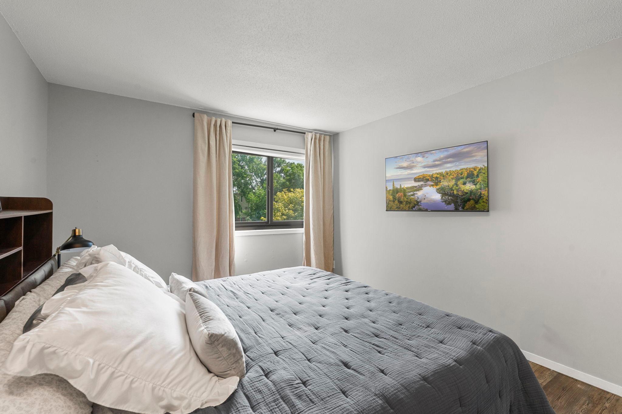 View of Residential at 4120 Parklawn Avenue #231, Edina MN 55435, Edina (31 of 46) - Mike Wilen | Minnesota Team Real Estate