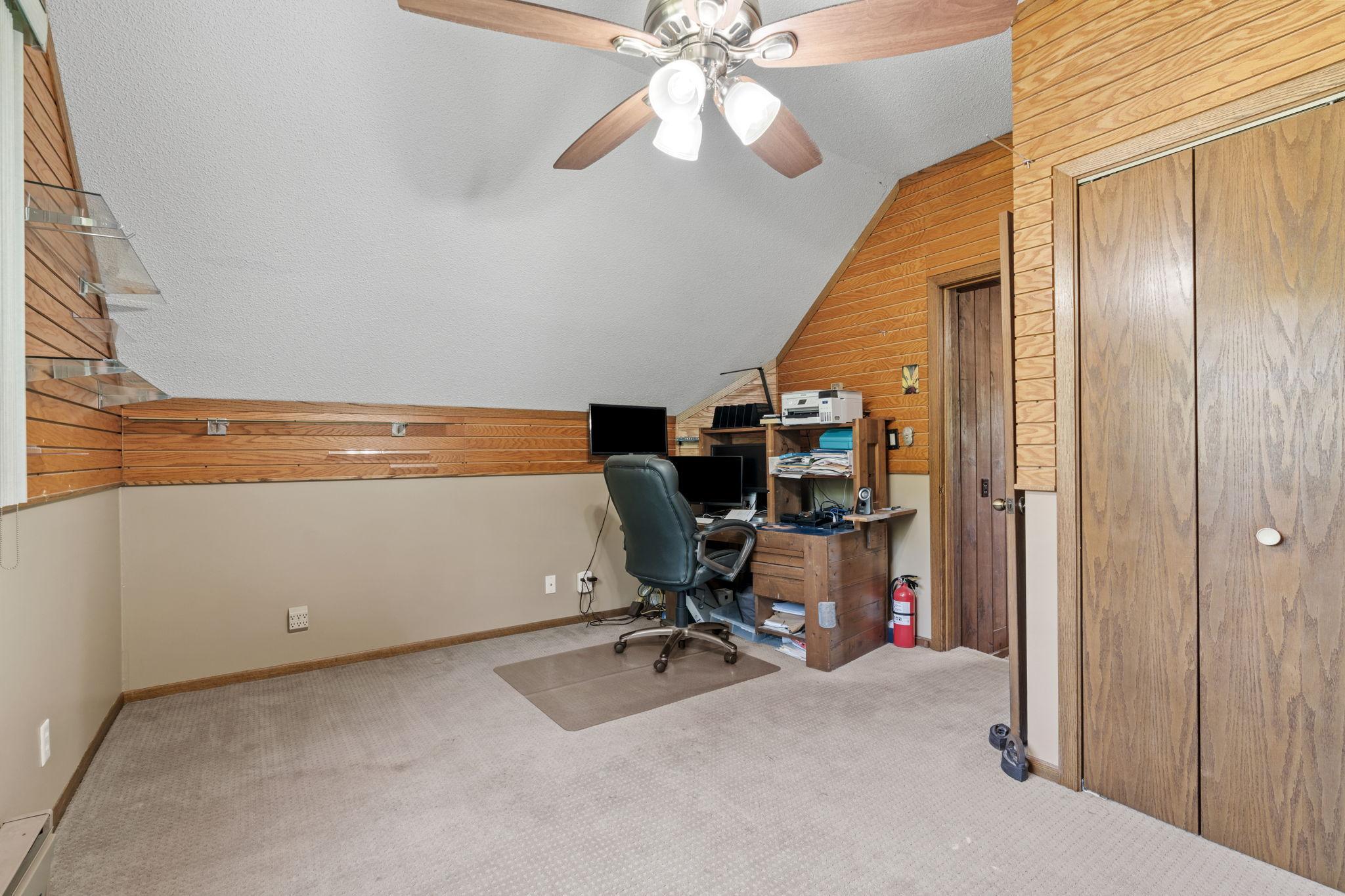 View of Residential at 5510 James Avenue, Brooklyn Center MN 55430, Brooklyn Center (27 of 44) - Mike Wilen | Minnesota Team Real Estate
