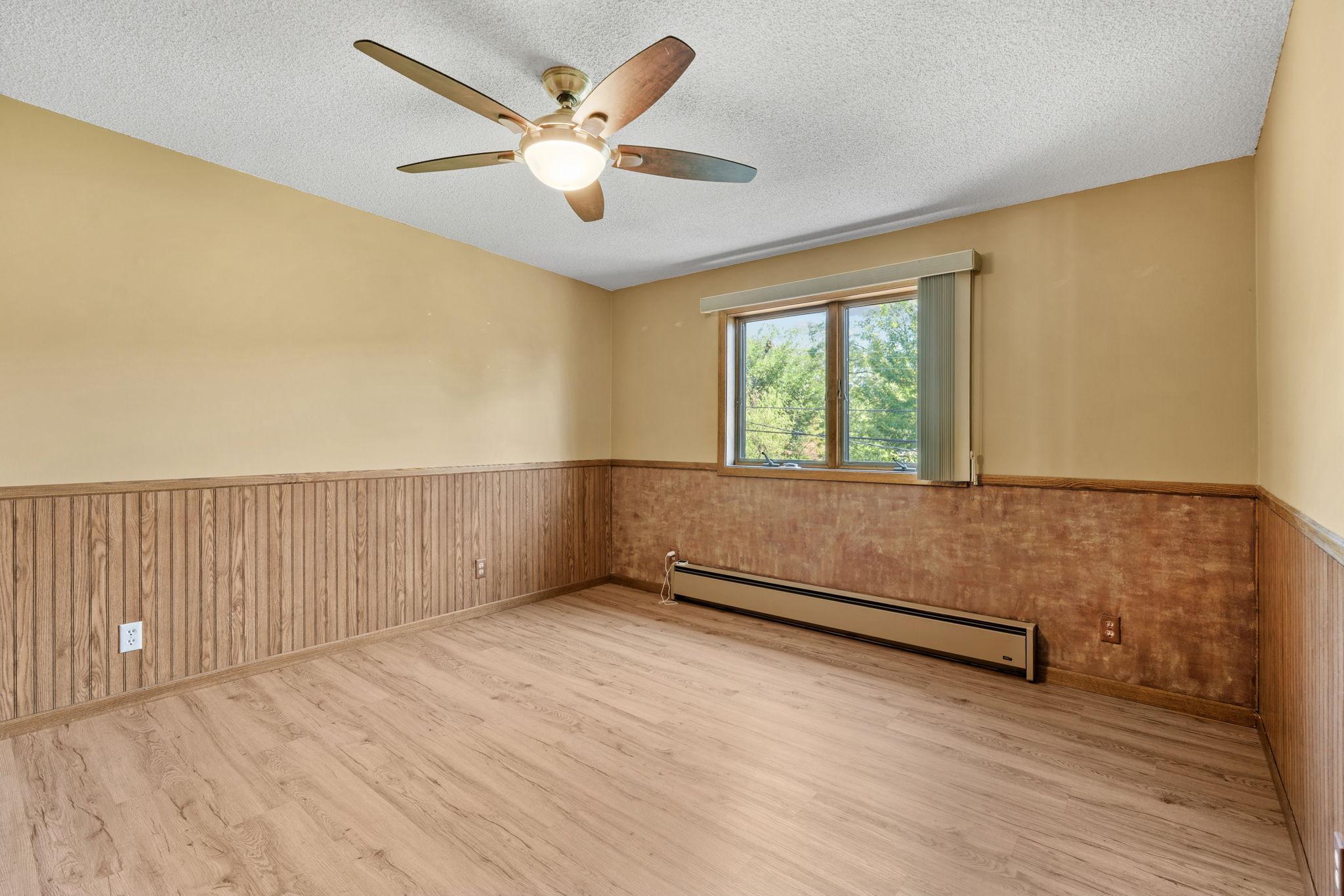 View of Residential at 5510 James Avenue, Brooklyn Center MN 55430, Brooklyn Center (24 of 44) - Mike Wilen | Minnesota Team Real Estate