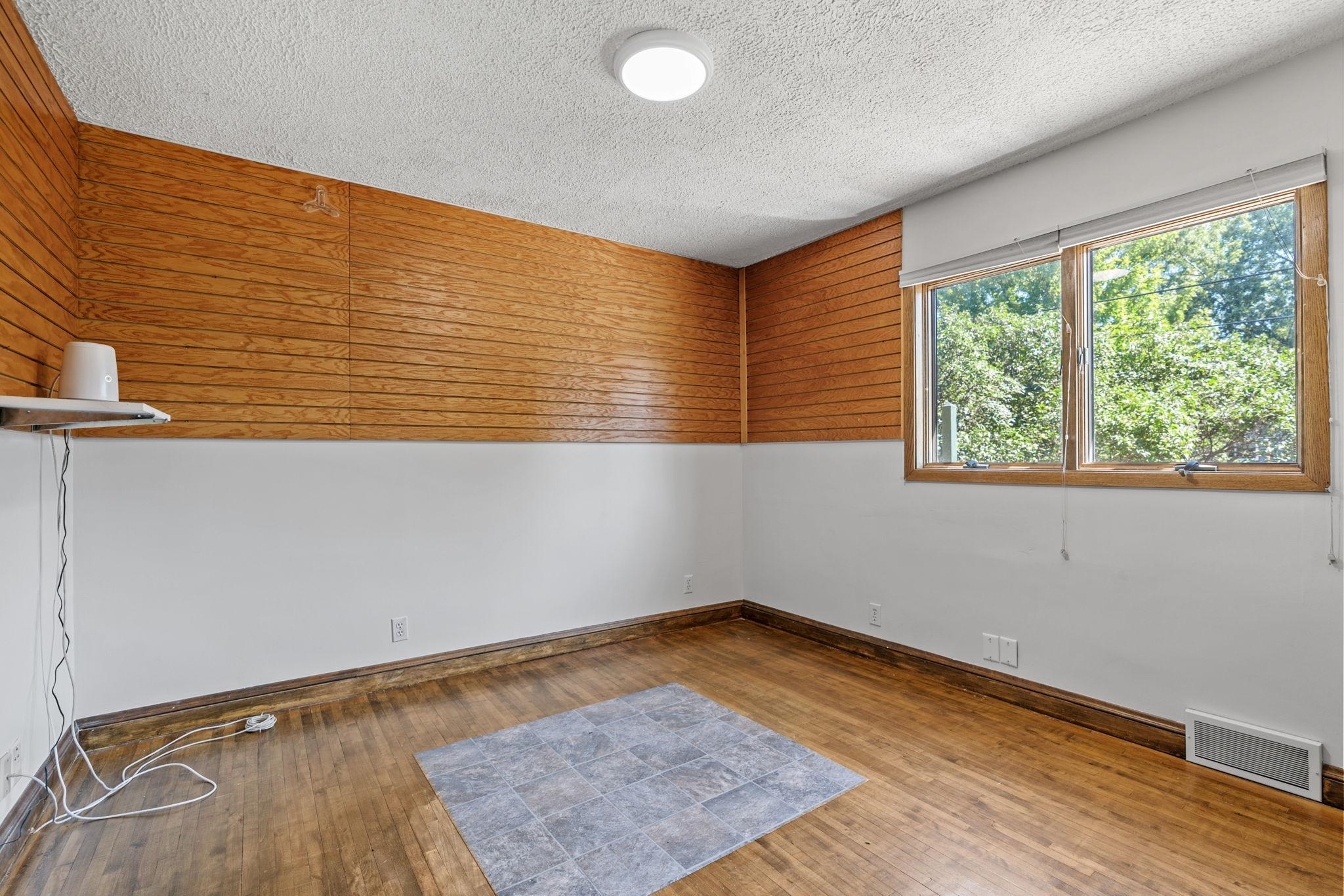 View of Residential at 5510 James Avenue, Brooklyn Center MN 55430, Brooklyn Center (19 of 44) - Mike Wilen | Minnesota Team Real Estate