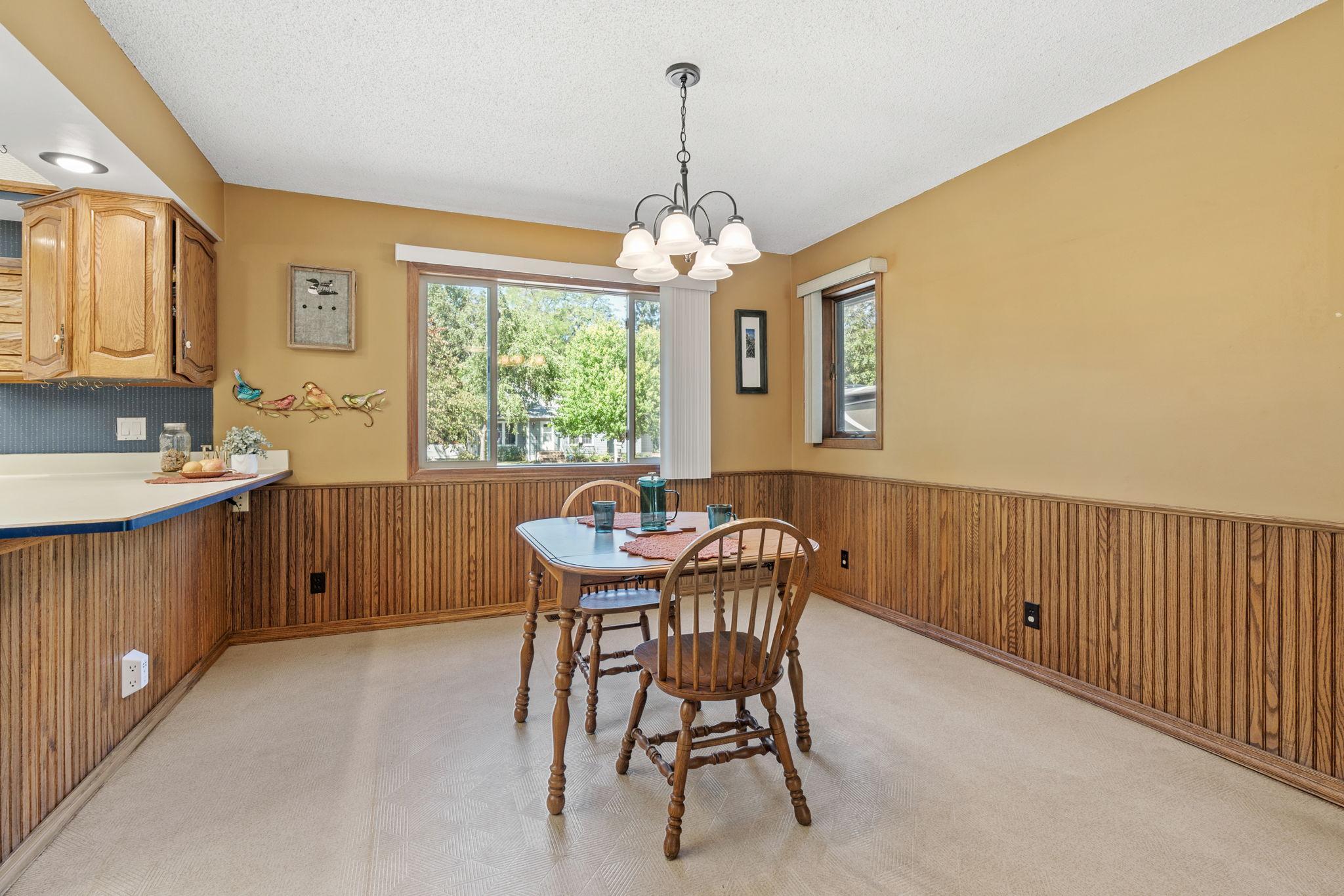 View of Residential at 5510 James Avenue, Brooklyn Center MN 55430, Brooklyn Center (12 of 44) - Mike Wilen | Minnesota Team Real Estate