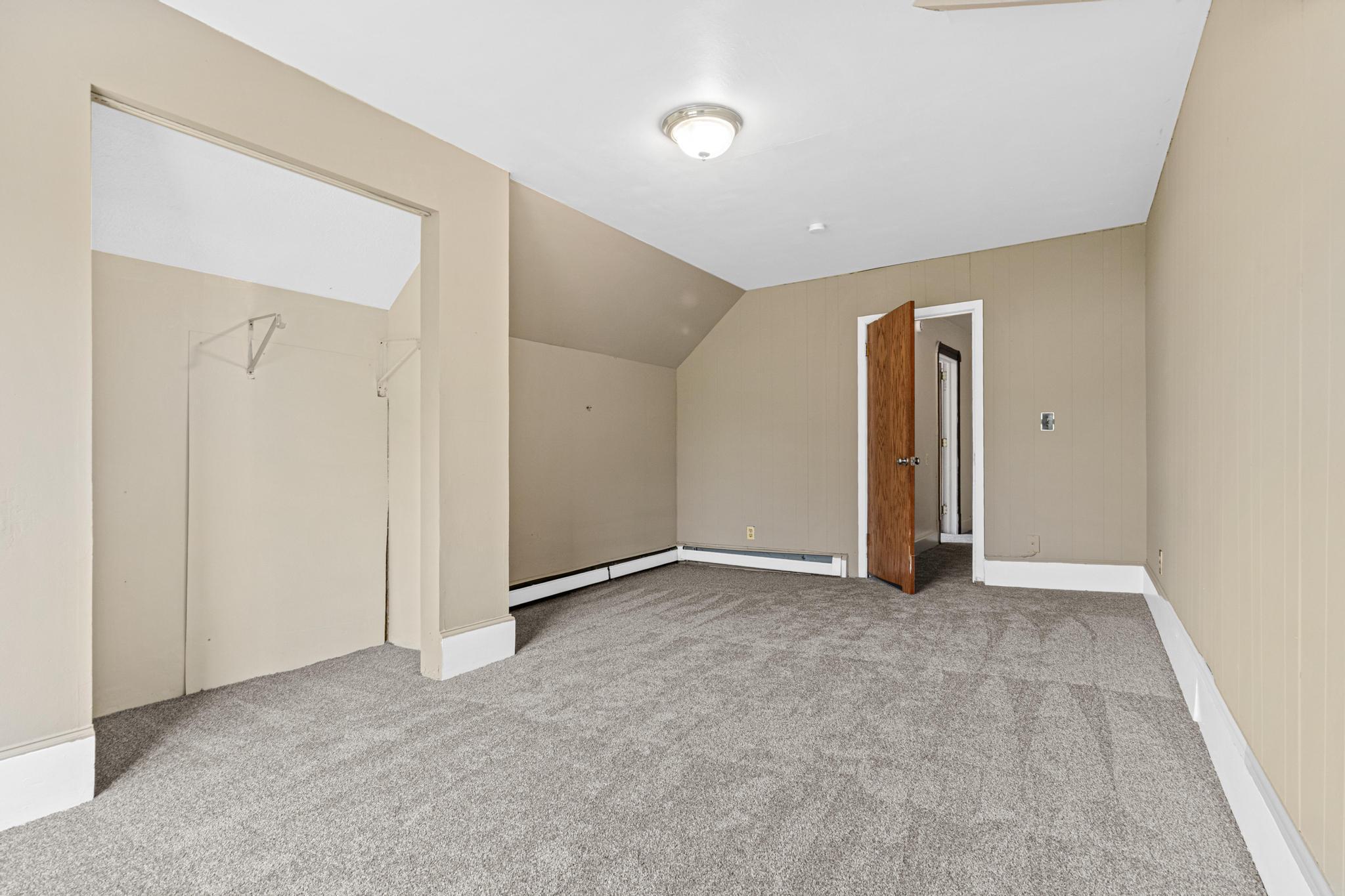 View of Residential Income at 2121 13th Avenue, Minneapolis MN 55404, Minneapolis (34 of 37) - Mike Wilen | Minnesota Team Real Estate