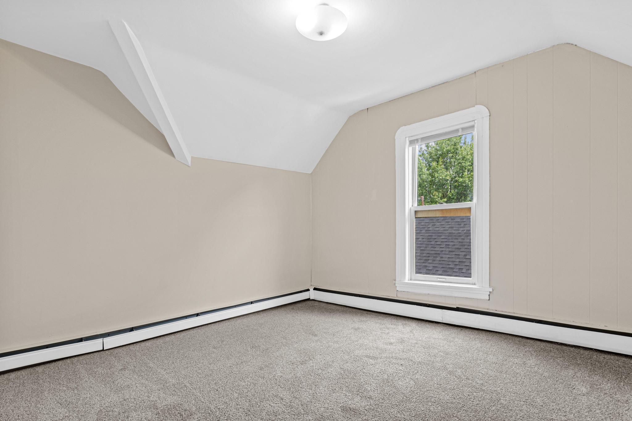 View of Residential Income at 2121 13th Avenue, Minneapolis MN 55404, Minneapolis (32 of 37) - Mike Wilen | Minnesota Team Real Estate