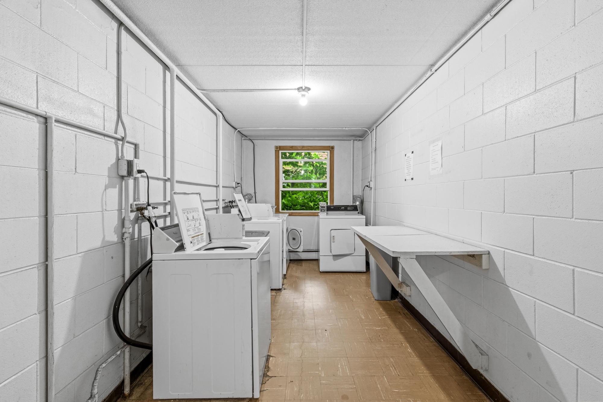 View of Commercial Sale at 752 Southview Drive, Anoka MN 55303, Anoka (11 of 19) - Mike Wilen | Minnesota Team Real Estate