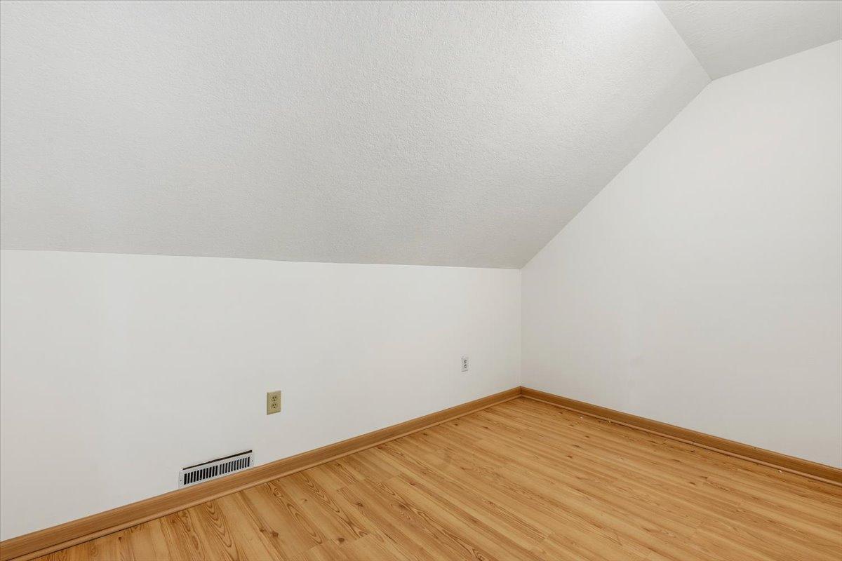View of Residential at 71 Wyoming Street, Saint Paul MN 55107, Saint Paul (19 of 44) - Mike Wilen | Minnesota Team Real Estate
