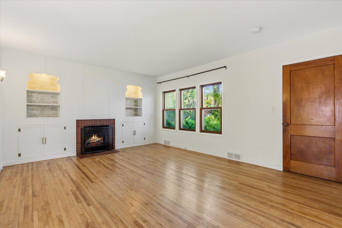 View of Residential at 71 Wyoming Street, Saint Paul MN 55107, Saint Paul (4 of 44) - Mike Wilen | Minnesota Team Real Estate