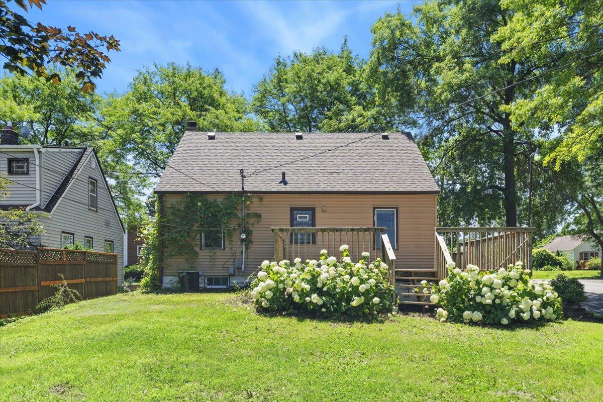 View of Residential at 71 Wyoming Street, Saint Paul MN 55107, Saint Paul (33 of 44) - Mike Wilen | Minnesota Team Real Estate