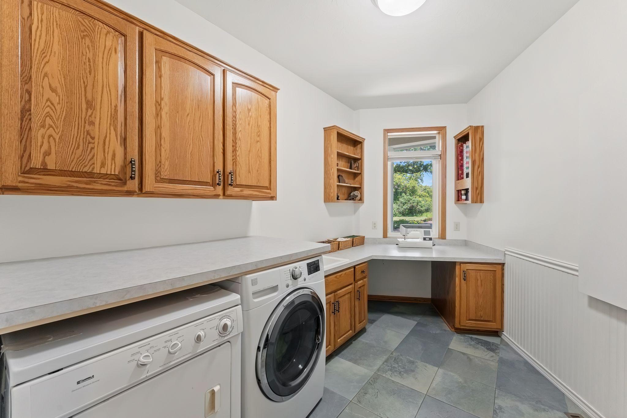 View of Residential at 10035 Woodhill Boulevard, Lakeville MN 55044, Lakeville (24 of 55) - Mike Wilen | Minnesota Team Real Estate