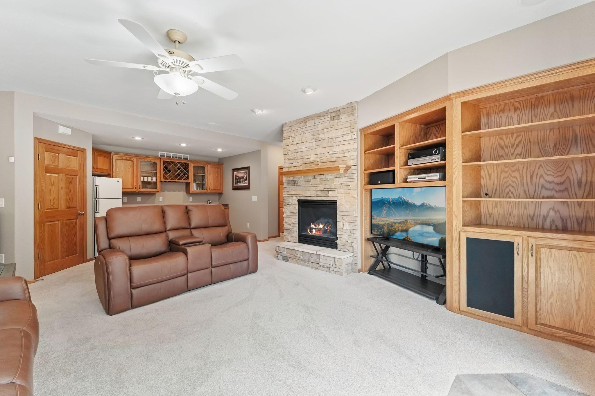 View of Residential at 10035 Woodhill Boulevard, Lakeville MN 55044, Lakeville (25 of 55) - Mike Wilen | Minnesota Team Real Estate
