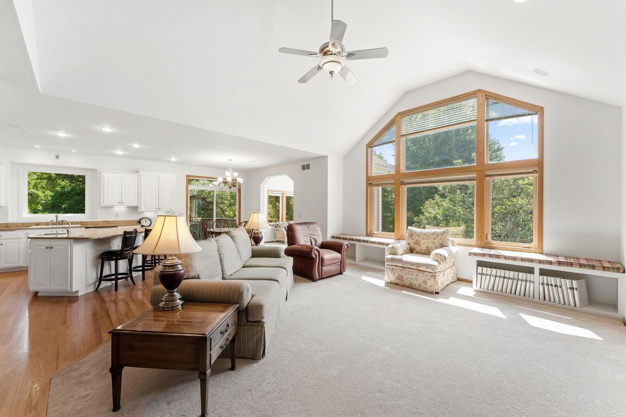 View of Residential at 10035 Woodhill Boulevard, Lakeville MN 55044, Lakeville (10 of 55) - Mike Wilen | Minnesota Team Real Estate