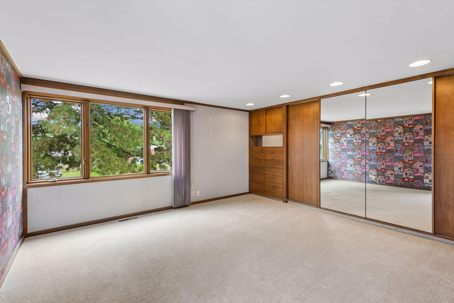 View of Residential at 1676 Virginia Avenue, Saint Louis Park MN 55426, Saint Louis Park (20 of 40) - Mike Wilen | Minnesota Team Real Estate