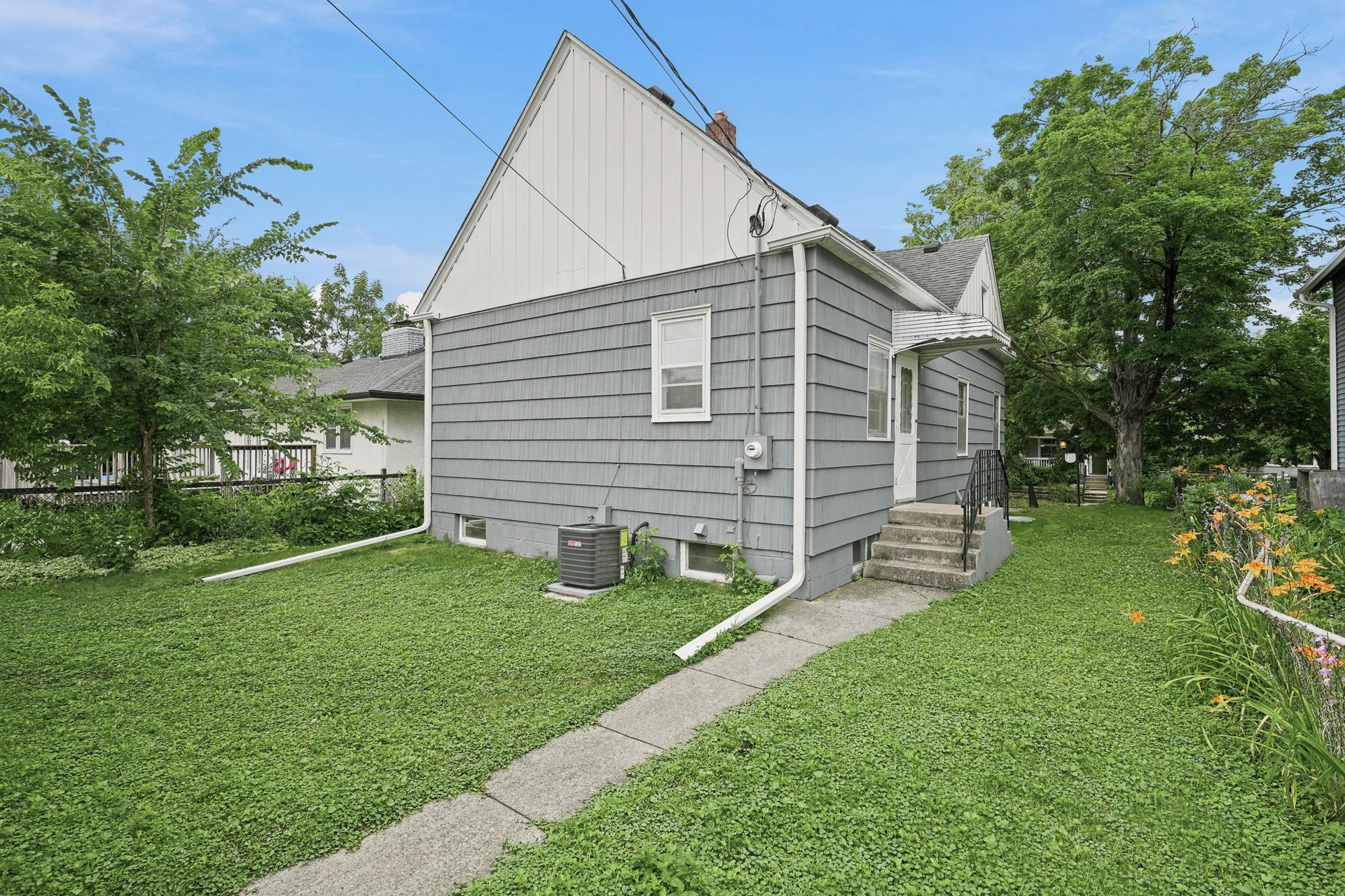 View of Residential at 799 Watson Avenue, Saint Paul MN 55102, Saint Paul (9 of 43) - Mike Wilen | Minnesota Team Real Estate