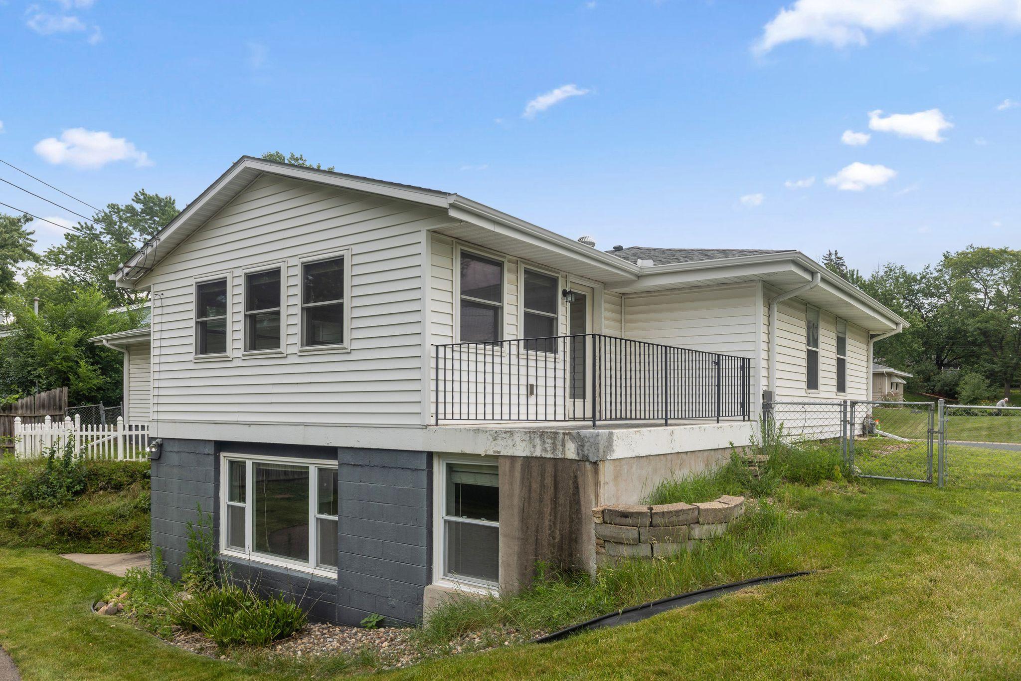 View of Residential at 8508 Rich Avenue, Bloomington MN 55437, Bloomington (34 of 35) - Mike Wilen | Minnesota Team Real Estate