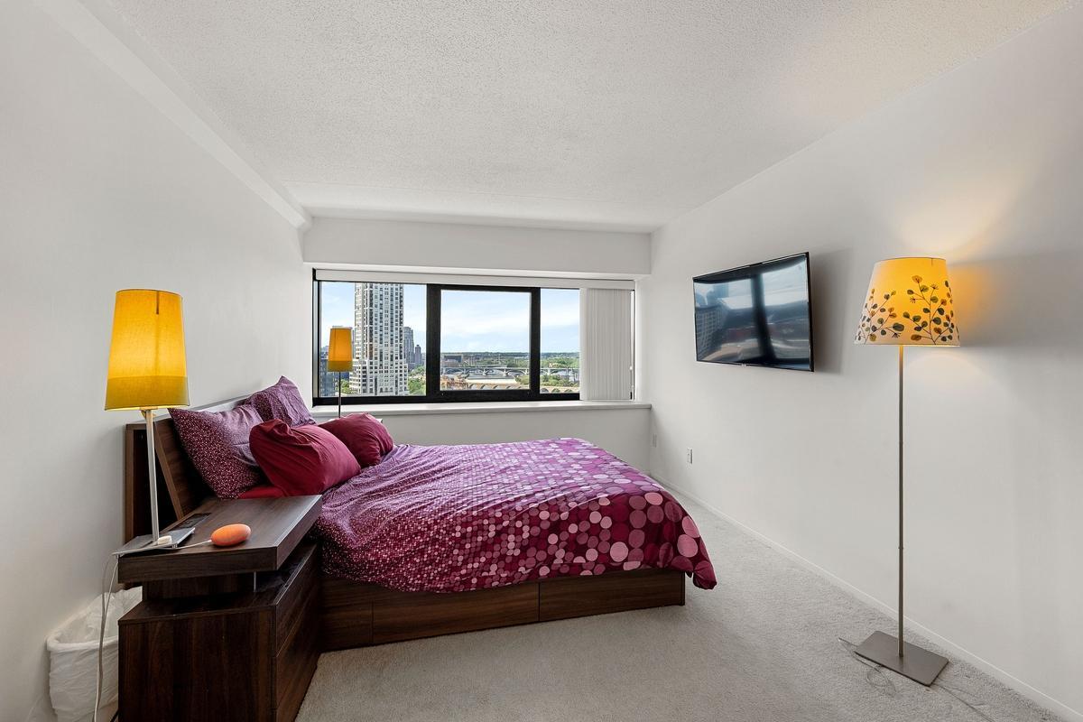 View of Residential at 1920 1st Street #1903, Minneapolis MN 55454, Minneapolis (12 of 24) - Mike Wilen | Minnesota Team Real Estate