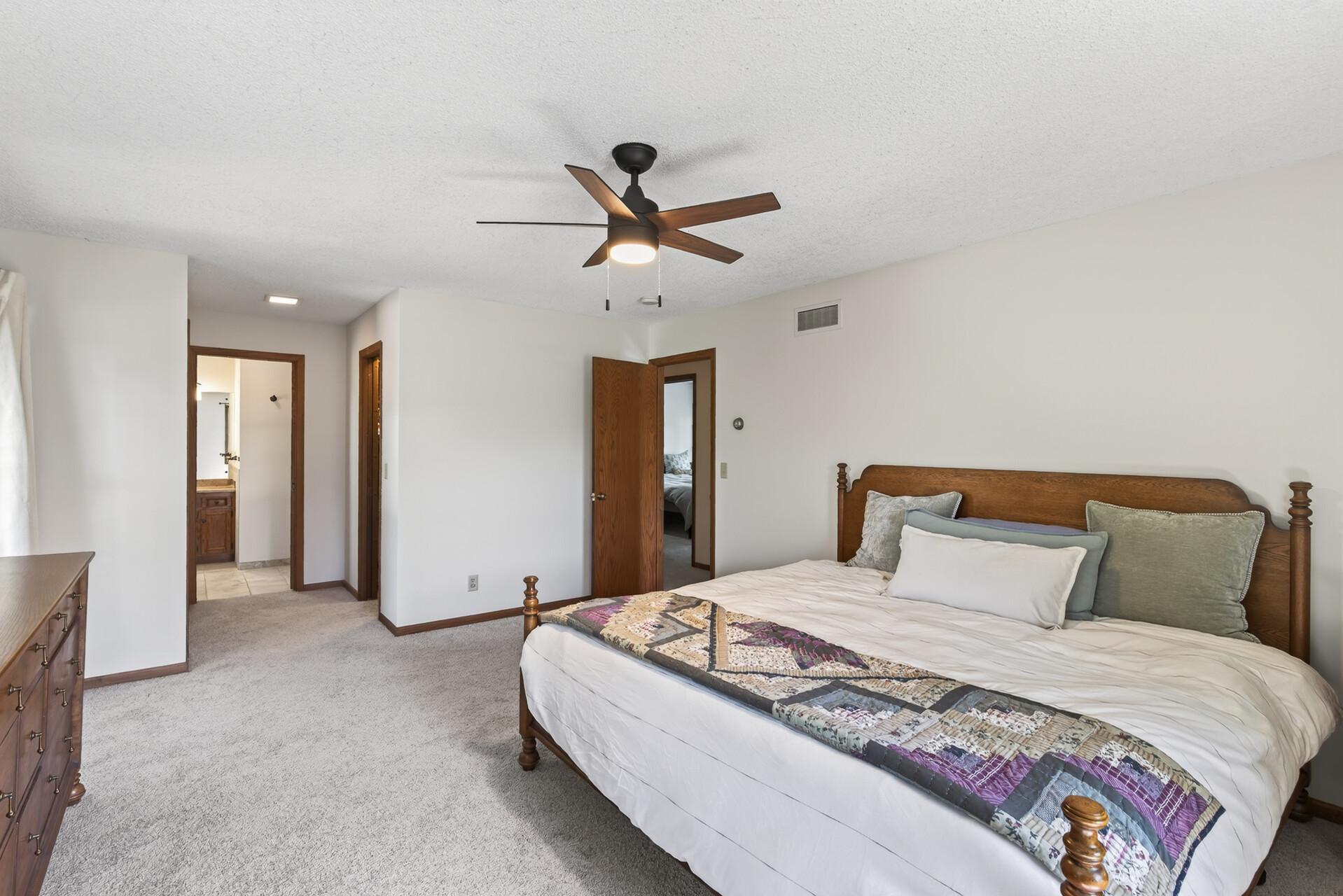 View of Residential at 8906 138th Street Court, Apple Valley MN 55124, Apple Valley (30 of 47) - Mike Wilen | Minnesota Team Real Estate