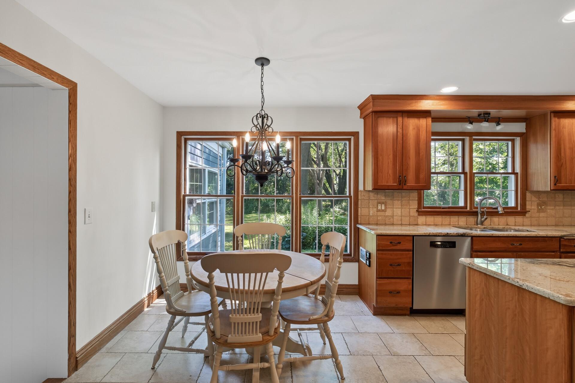 View of Residential at 8906 138th Street Court, Apple Valley MN 55124, Apple Valley (12 of 47) - Mike Wilen | Minnesota Team Real Estate