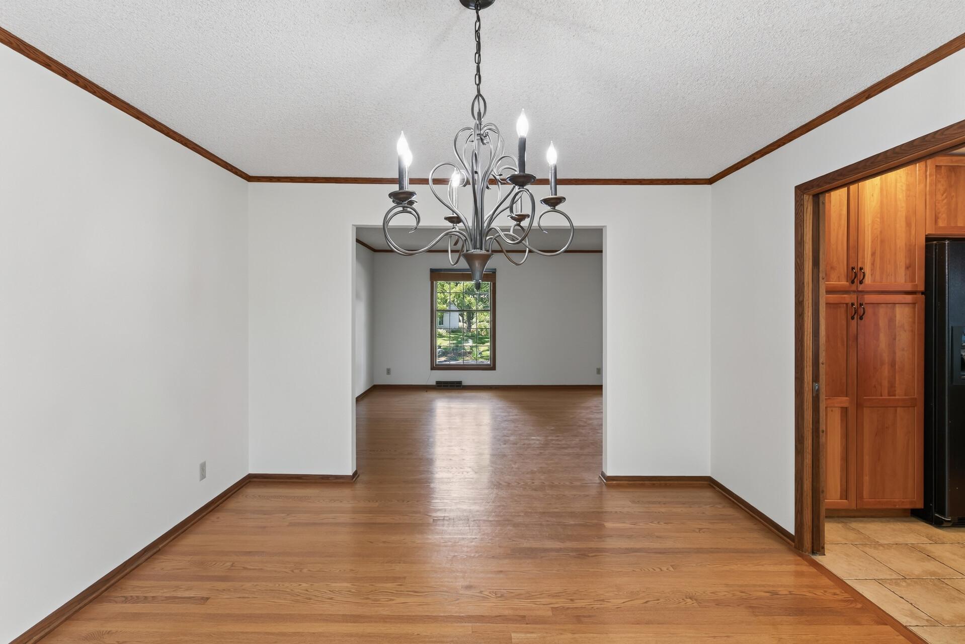 View of Residential at 8906 138th Street Court, Apple Valley MN 55124, Apple Valley (10 of 47) - Mike Wilen | Minnesota Team Real Estate