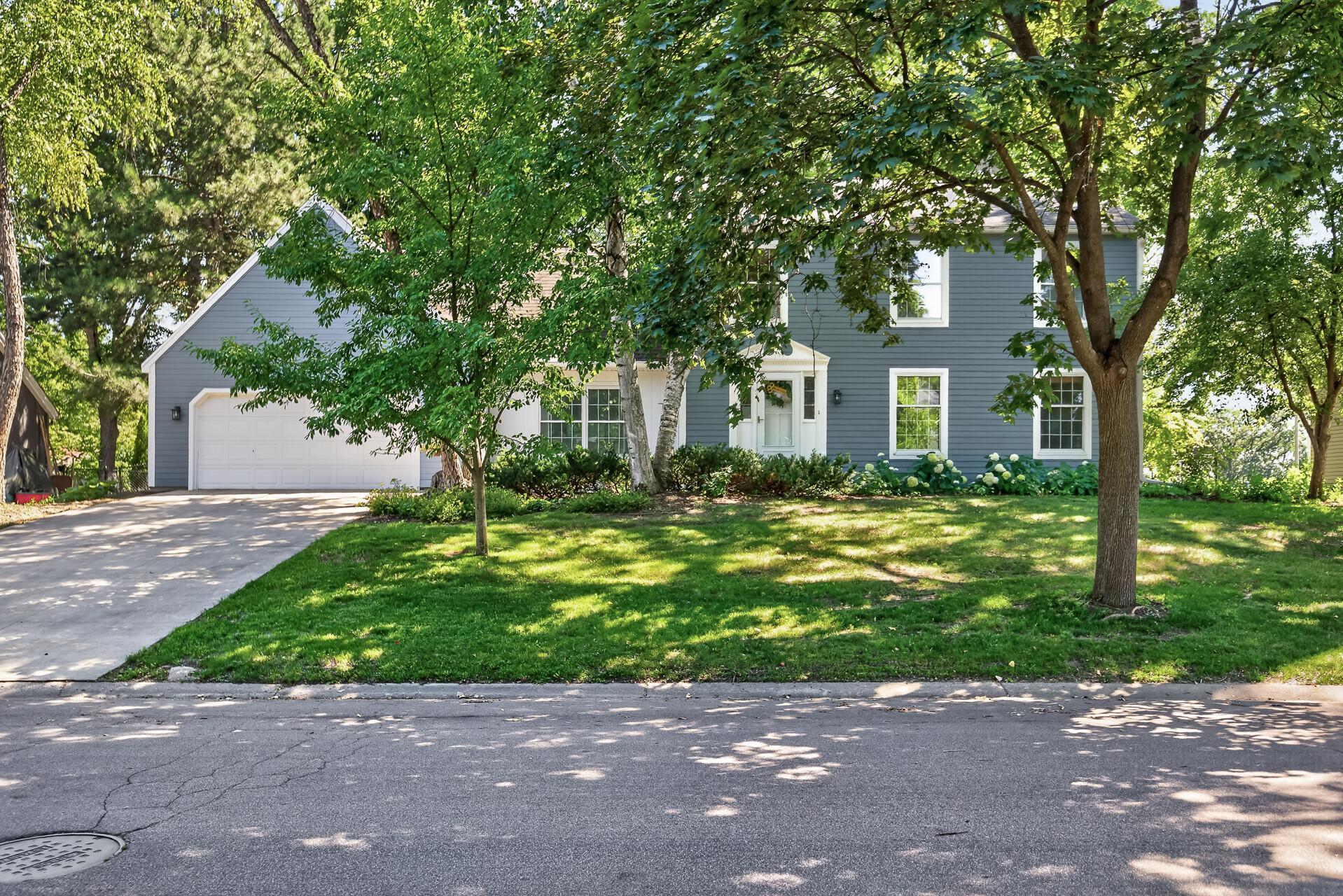 View of Residential at 8906 138th Street Court, Apple Valley MN 55124, Apple Valley (3 of 47) - Mike Wilen | Minnesota Team Real Estate
