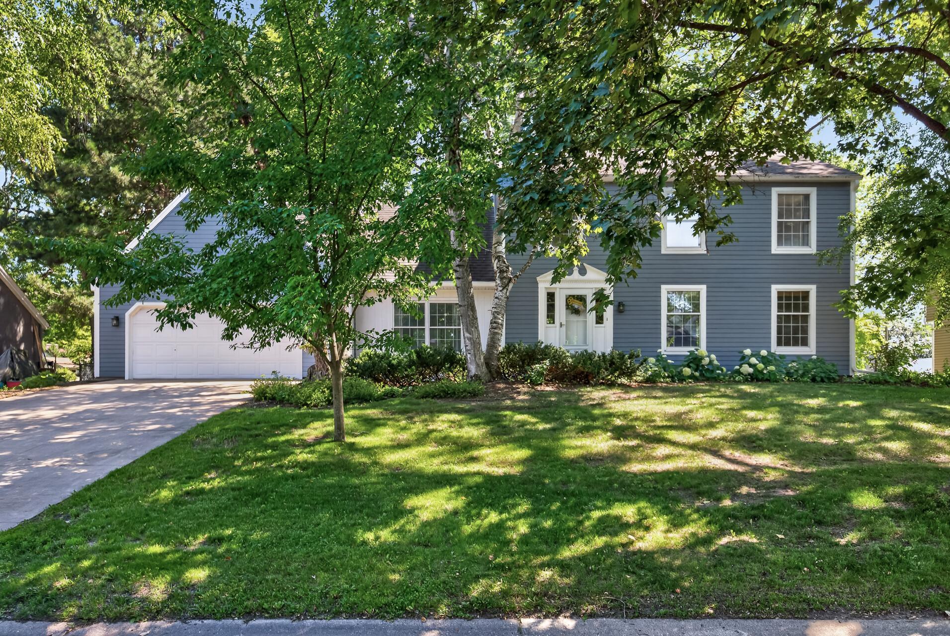 View of Residential at 8906 138th Street Court, Apple Valley MN 55124, Apple Valley (2 of 47) - Mike Wilen | Minnesota Team Real Estate