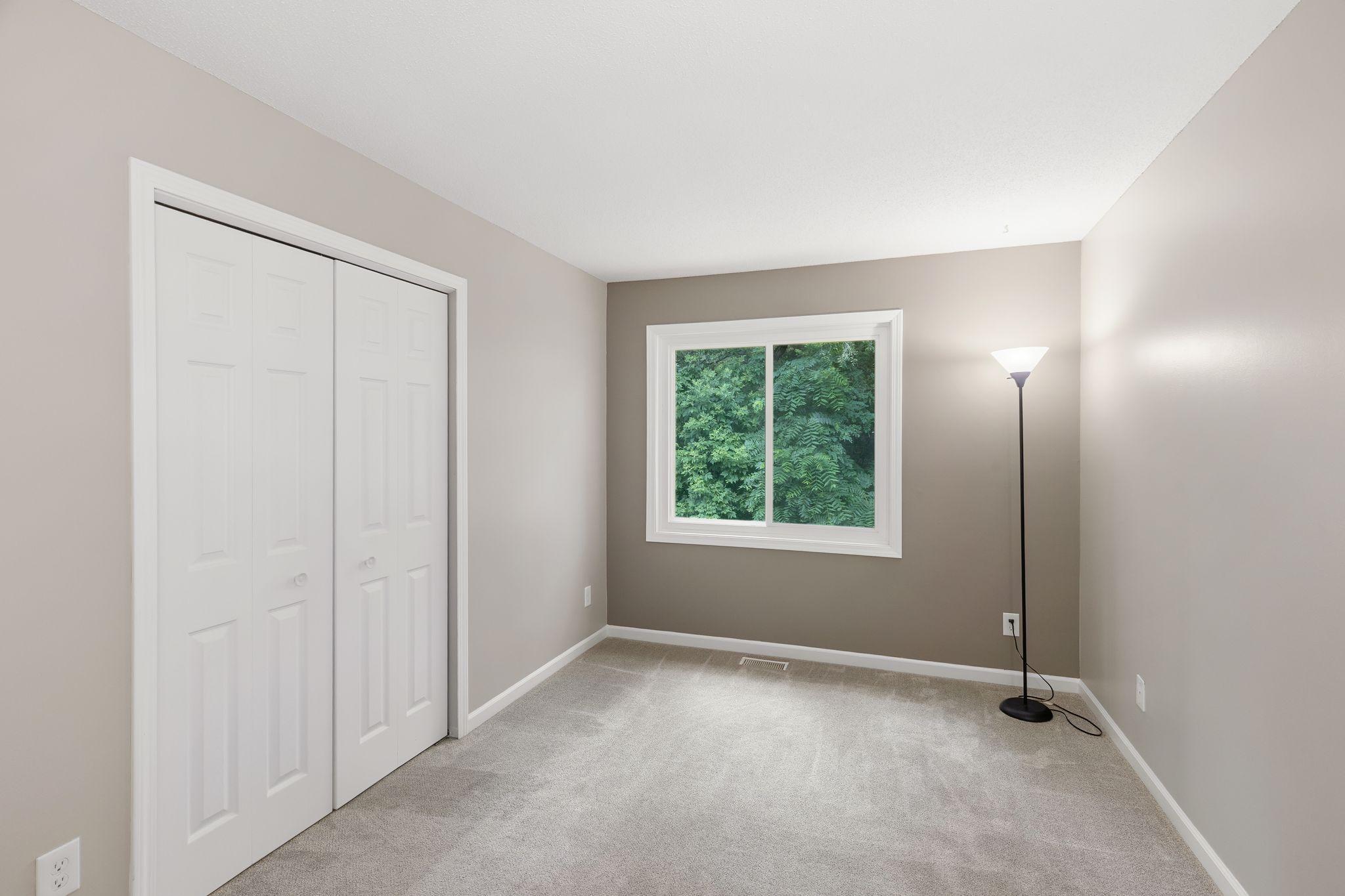 View of Residential at 1413 Farrington Street #A, Saint Paul MN 55117, Saint Paul (11 of 23) - Mike Wilen | Minnesota Team Real Estate