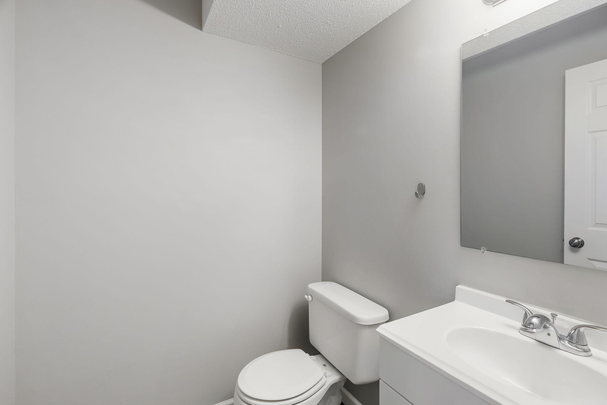 View of Residential at 1413 Farrington Street #A, Saint Paul MN 55117, Saint Paul (18 of 23) - Mike Wilen | Minnesota Team Real Estate