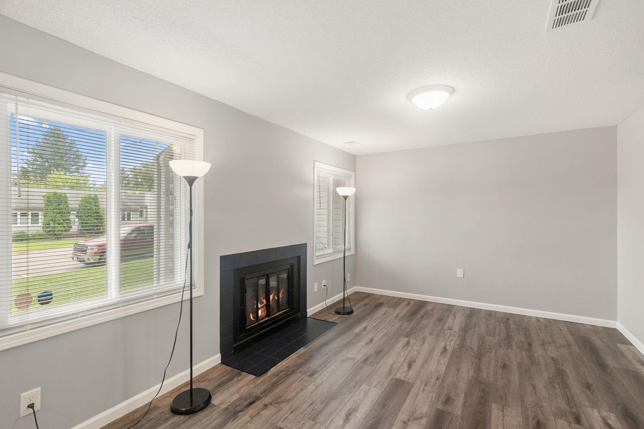 View of Residential at 1413 Farrington Street #A, Saint Paul MN 55117, Saint Paul (17 of 23) - Mike Wilen | Minnesota Team Real Estate