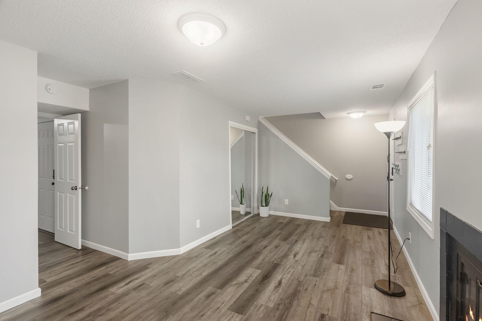 View of Residential at 1413 Farrington Street #A, Saint Paul MN 55117, Saint Paul (16 of 23) - Mike Wilen | Minnesota Team Real Estate
