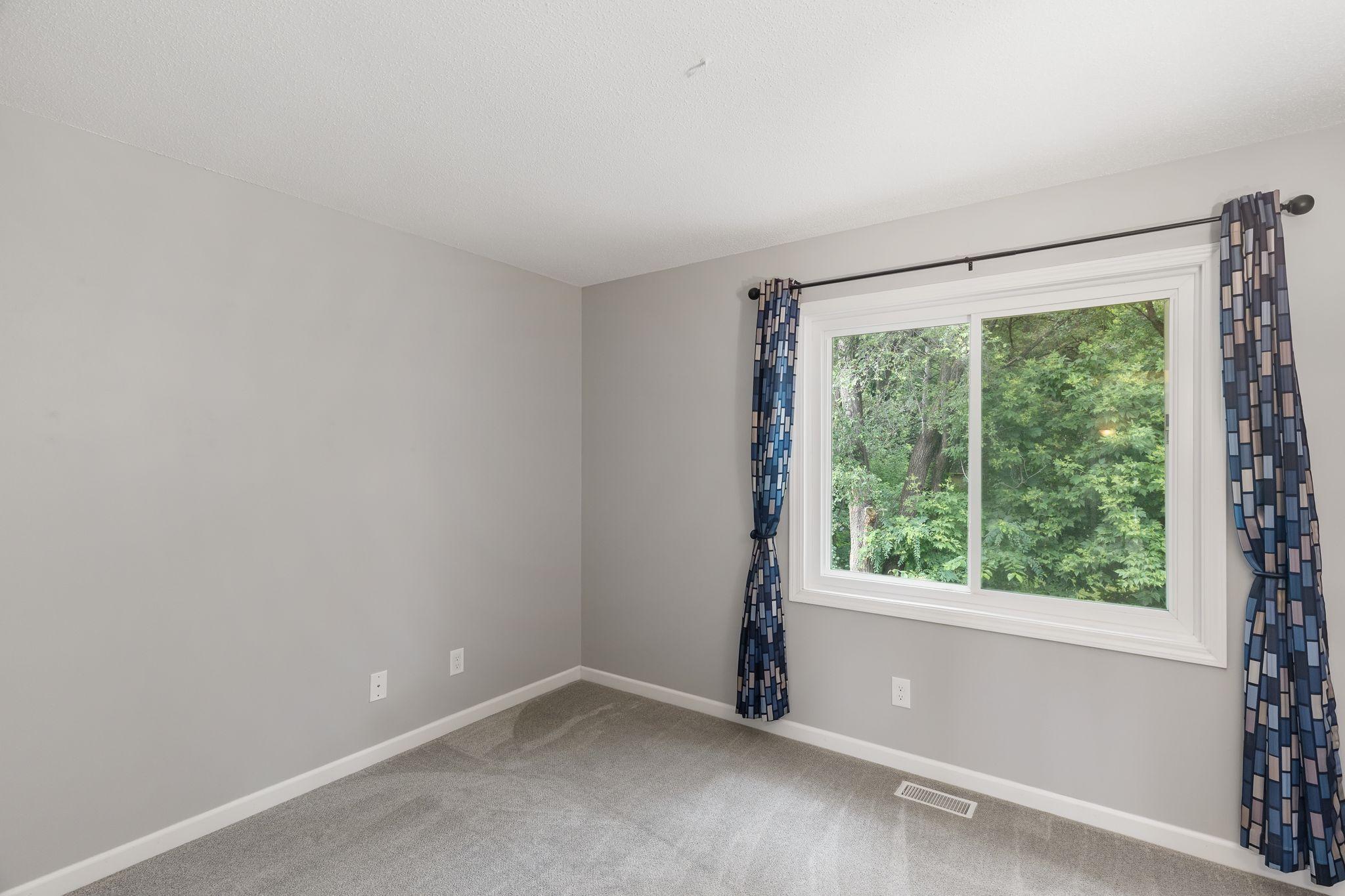View of Residential at 1413 Farrington Street #A, Saint Paul MN 55117, Saint Paul (13 of 23) - Mike Wilen | Minnesota Team Real Estate