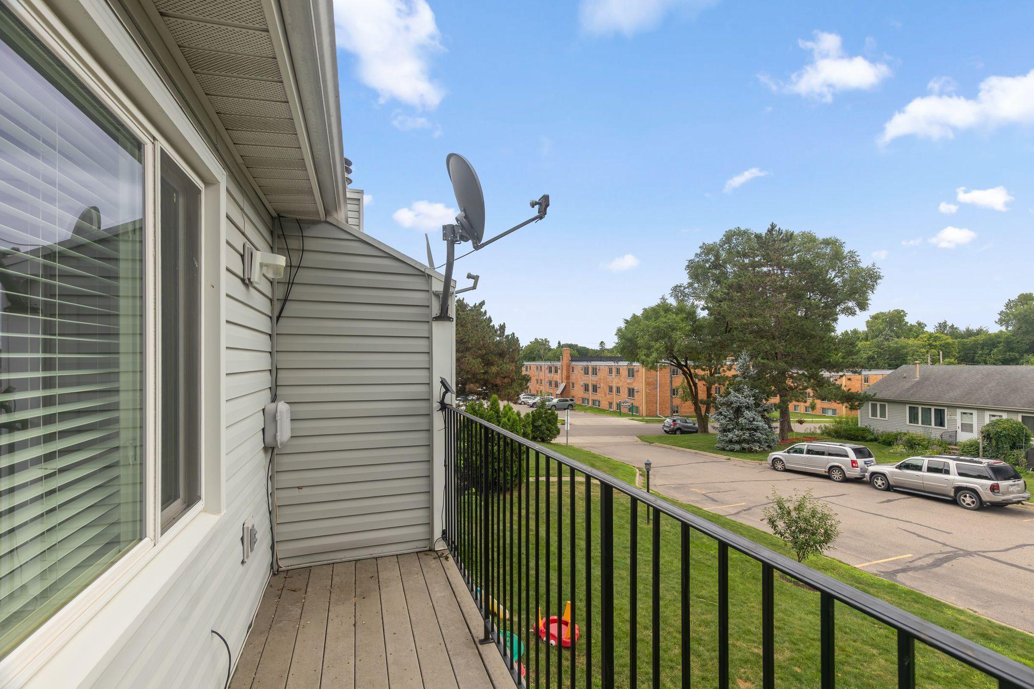 View of Residential at 1413 Farrington Street #A, Saint Paul MN 55117, Saint Paul (21 of 23) - Mike Wilen | Minnesota Team Real Estate