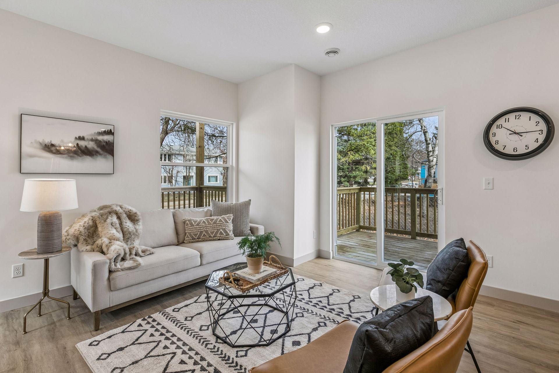 View of Residential at 2414 Como Avenue, Minneapolis MN 55414, Minneapolis (13 of 61) - Mike Wilen | Minnesota Team Real Estate
